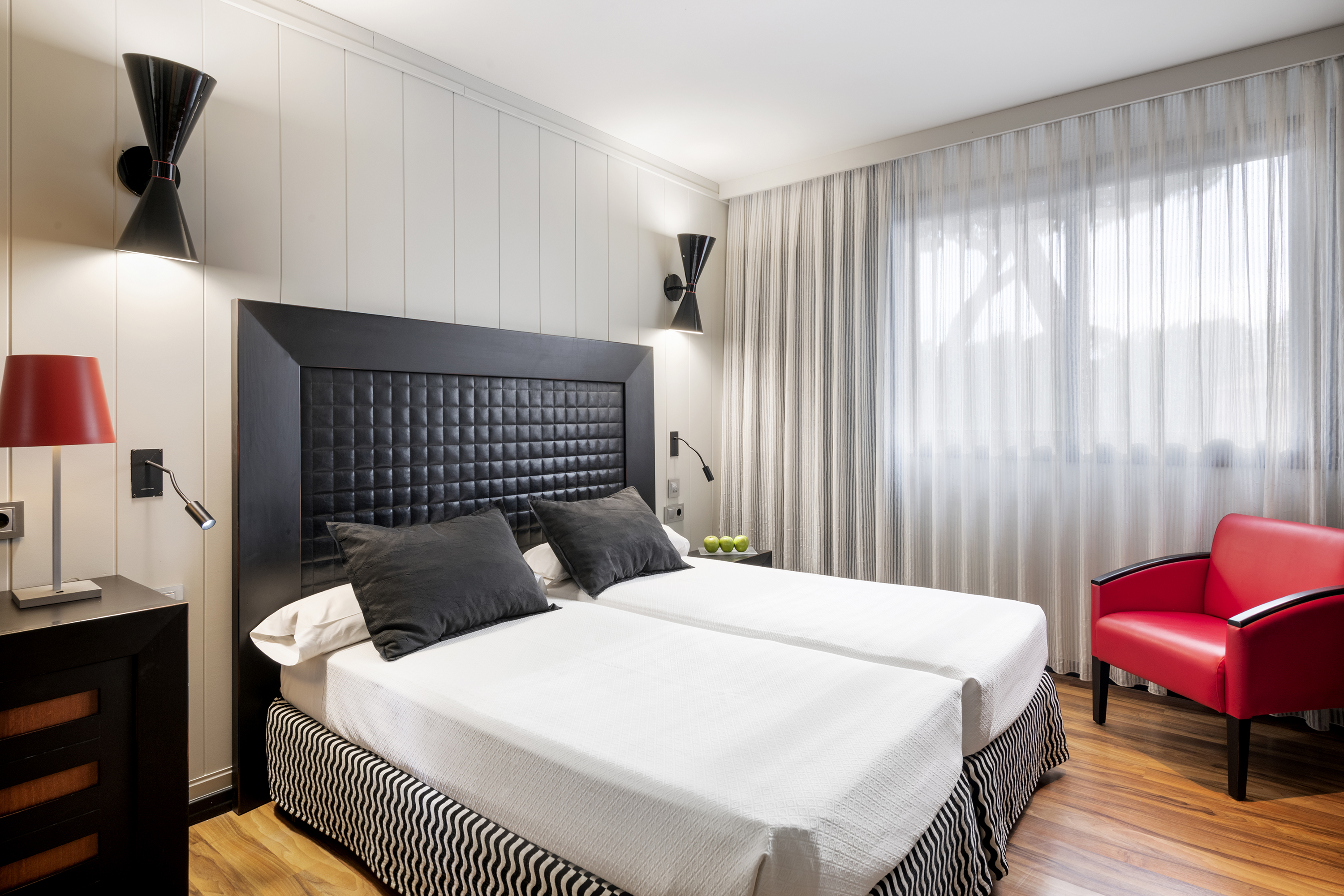 Double or Twin Standard