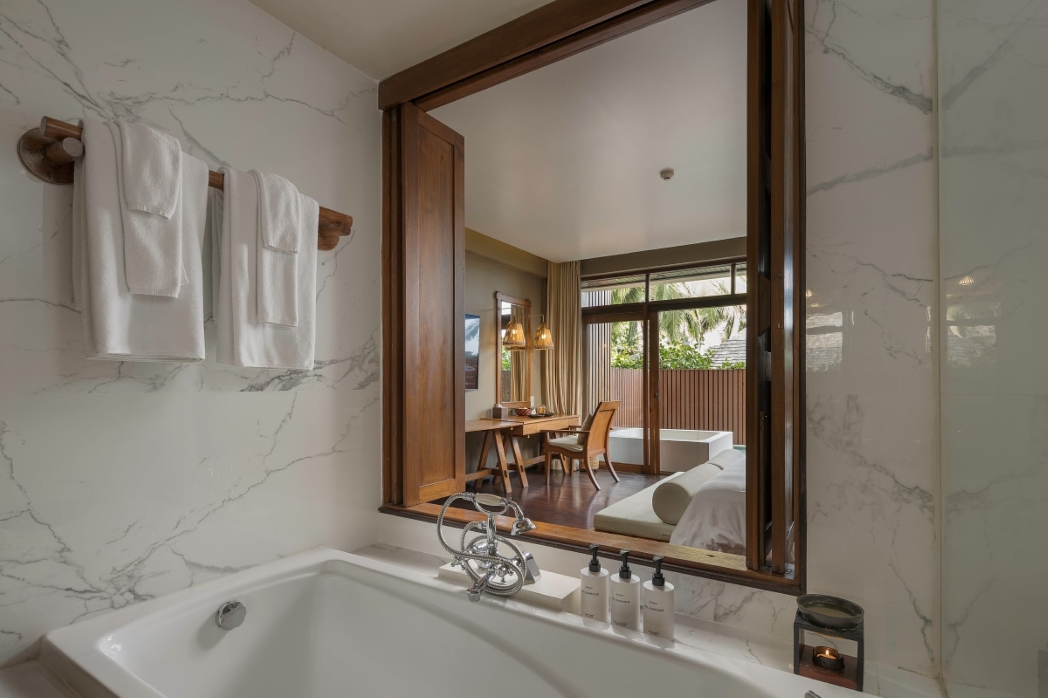 Double or Twin Deluxe Ocean View