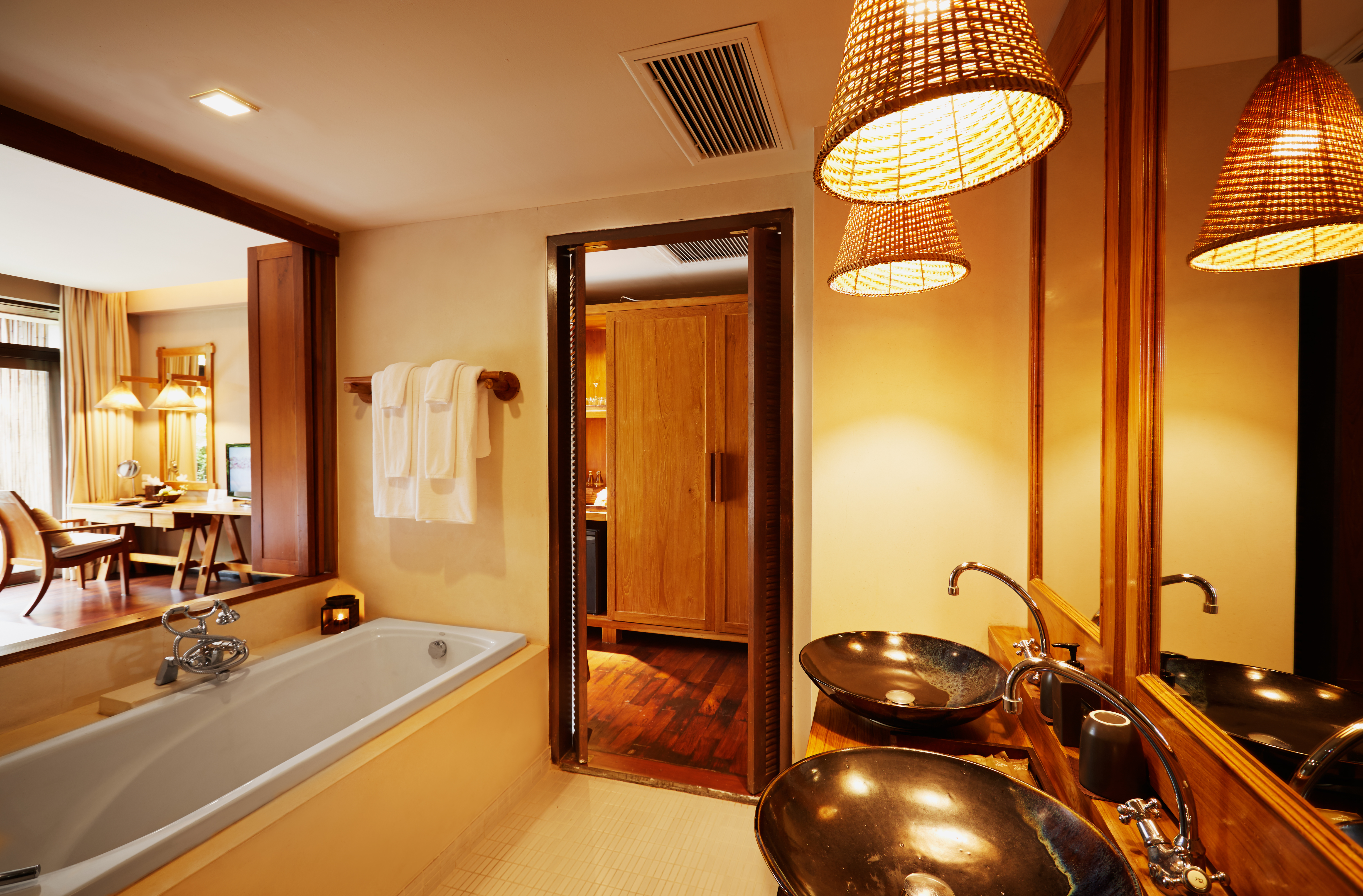 Double or Twin Deluxe