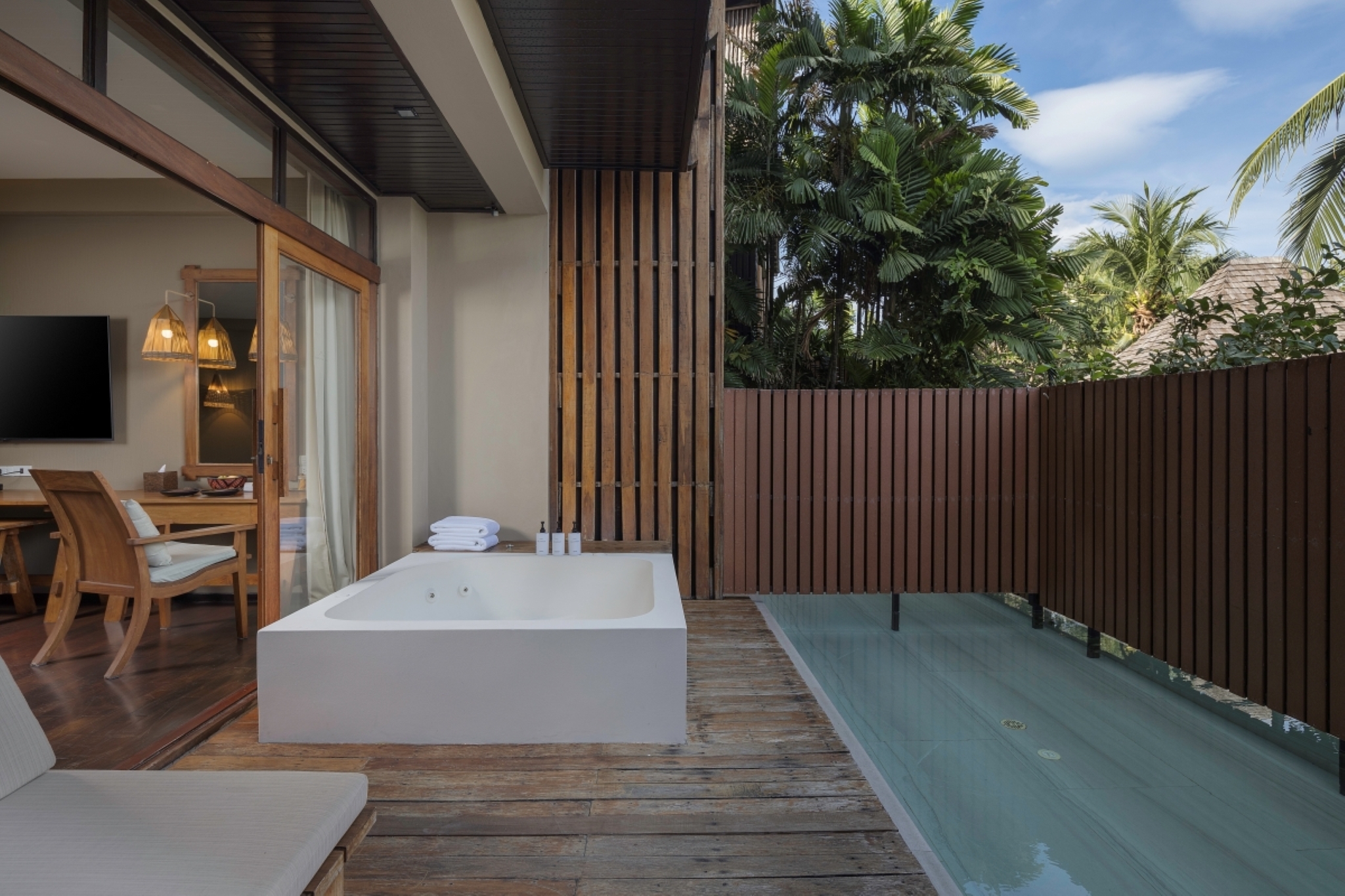 Double or Twin Deluxe