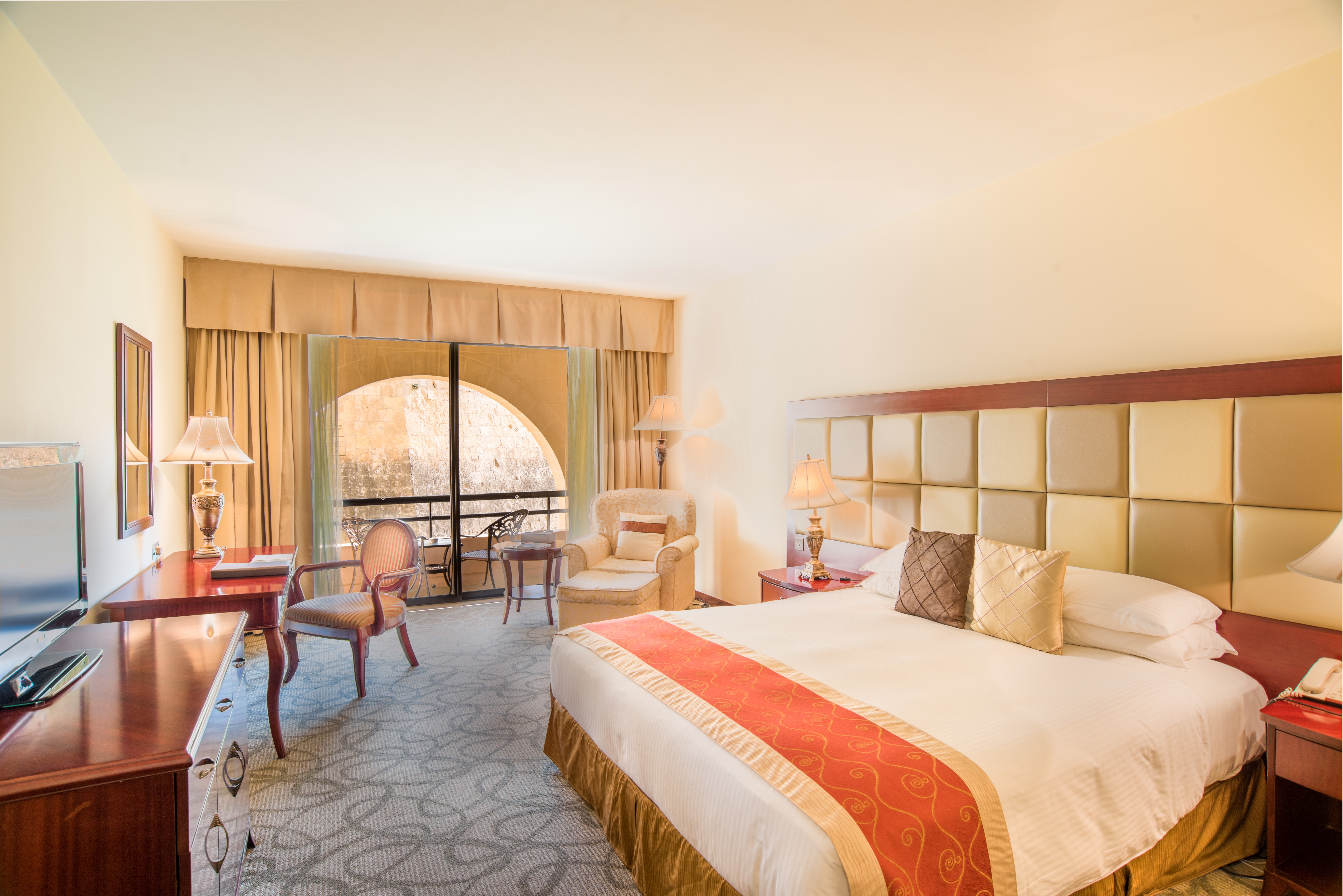 Double or Twin Deluxe