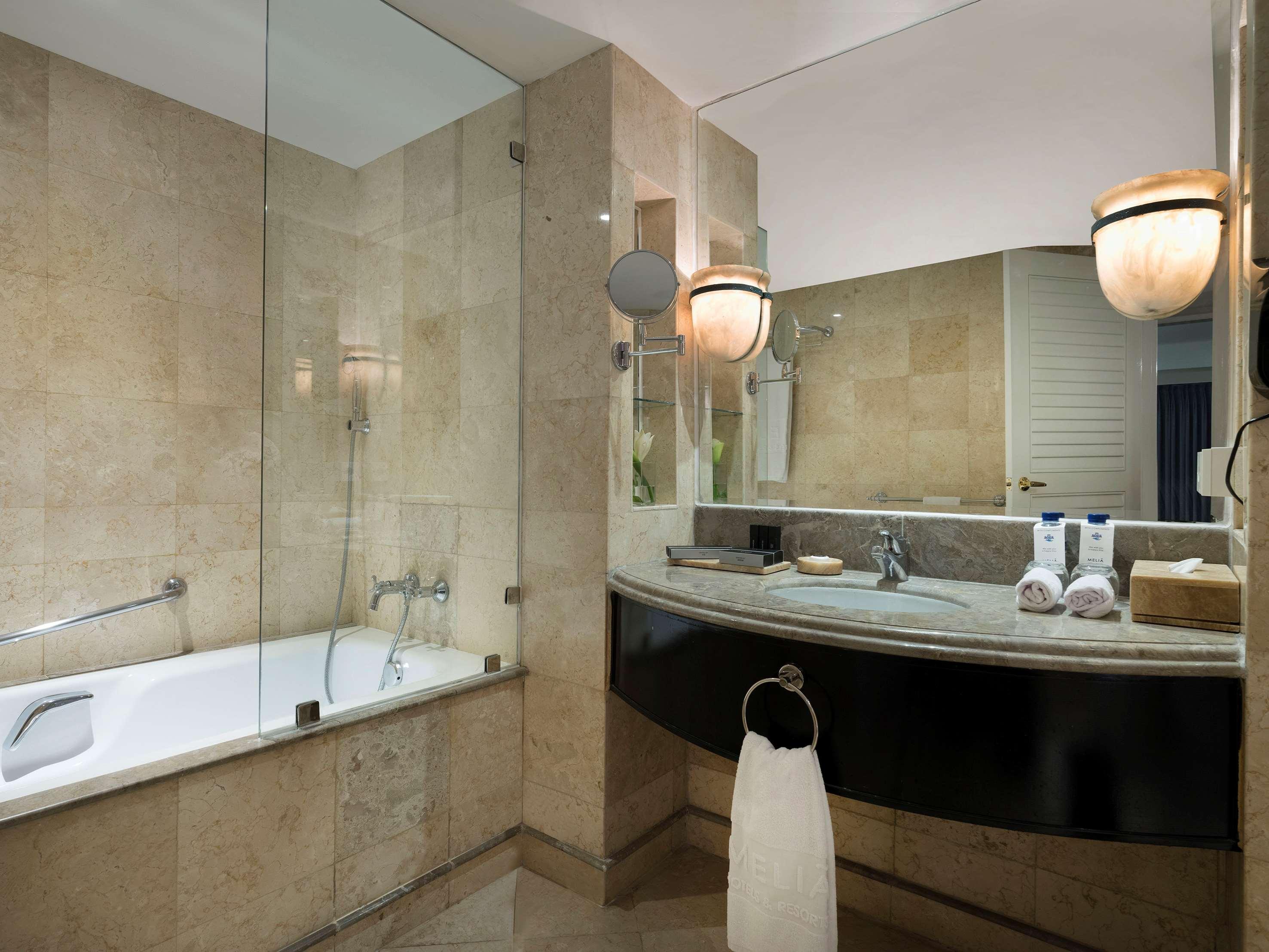 Double or Twin Deluxe Pool View