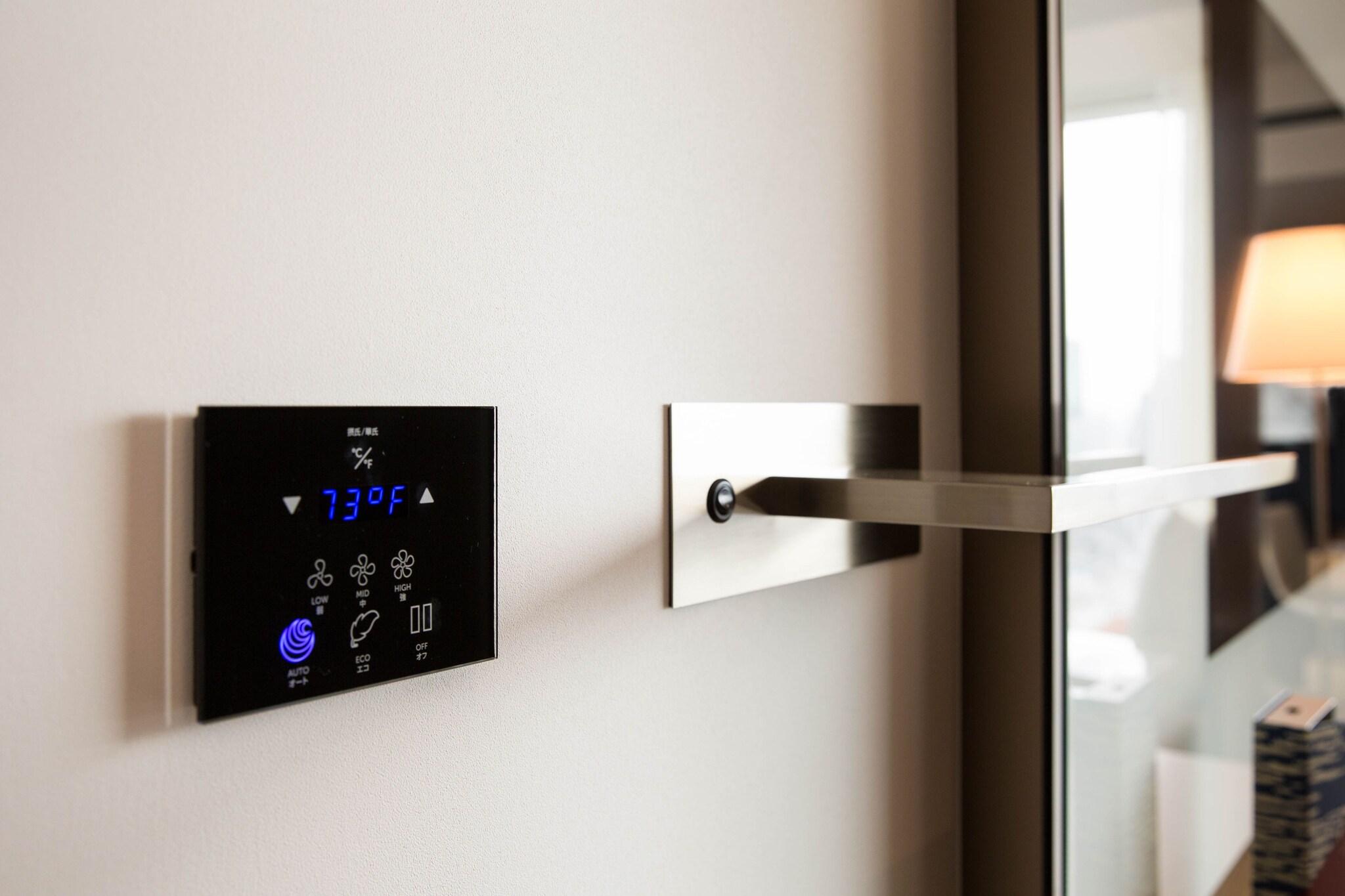 Double Deluxe King Bed