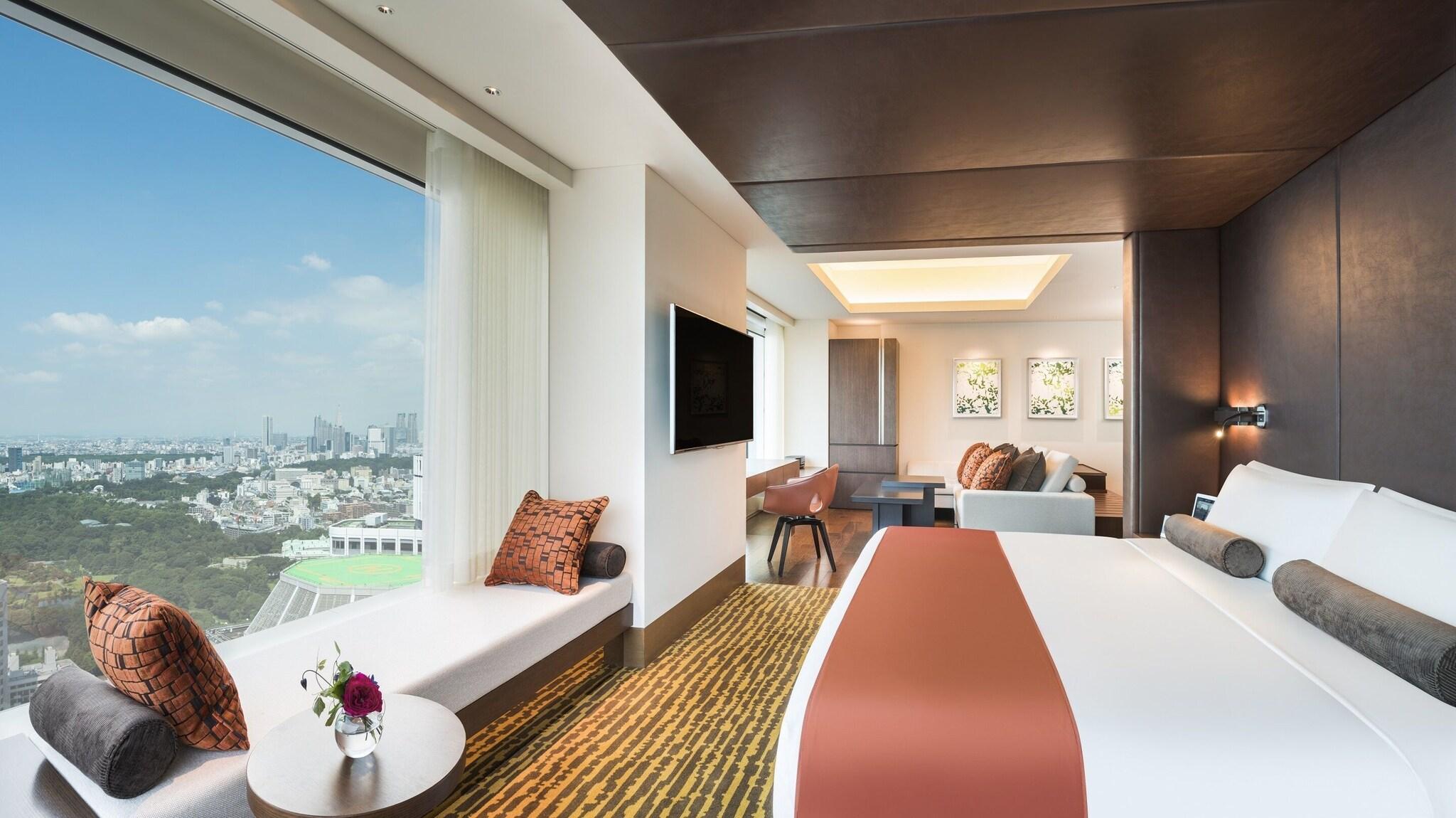 Double Deluxe King Bed