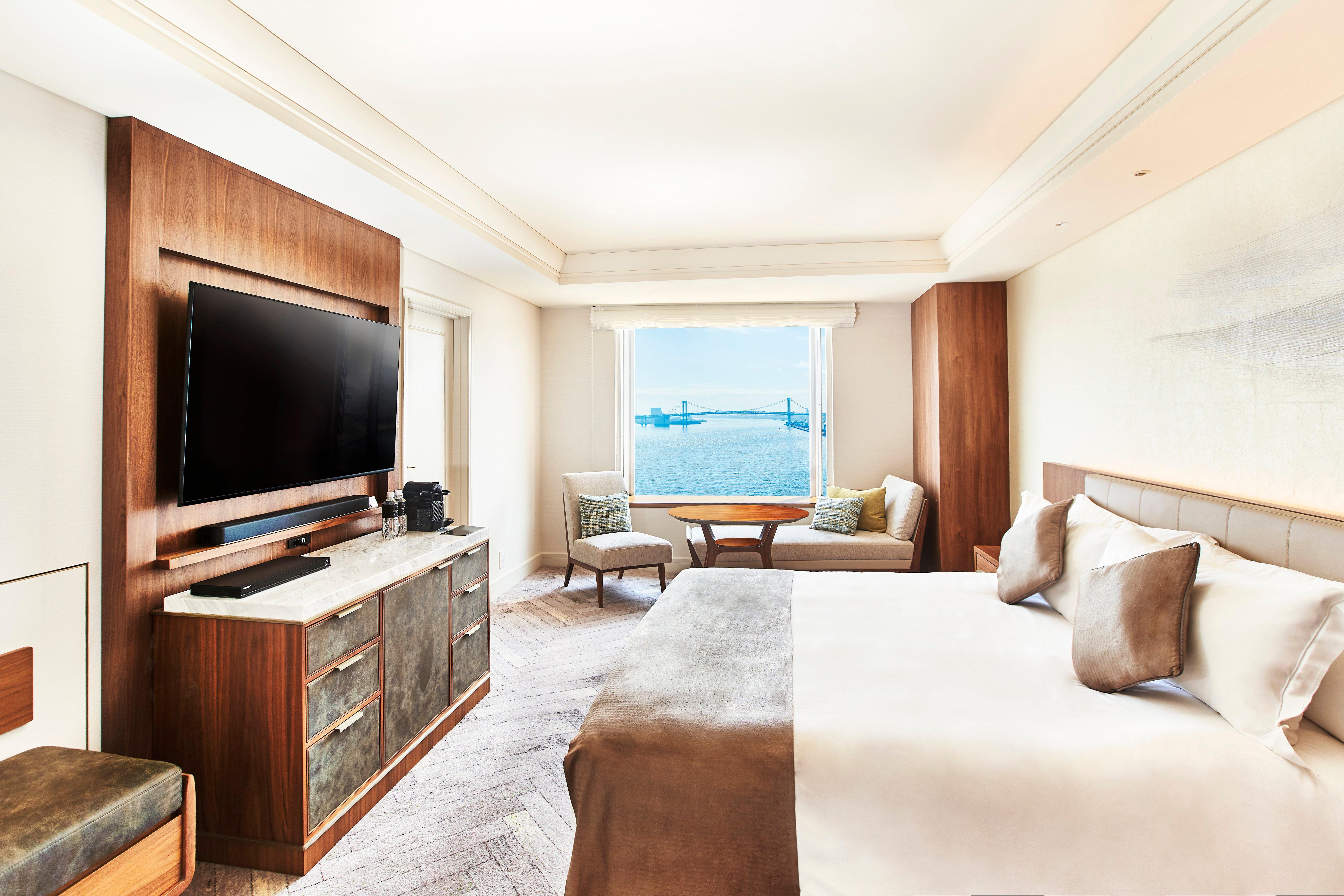 Double Premium with Views