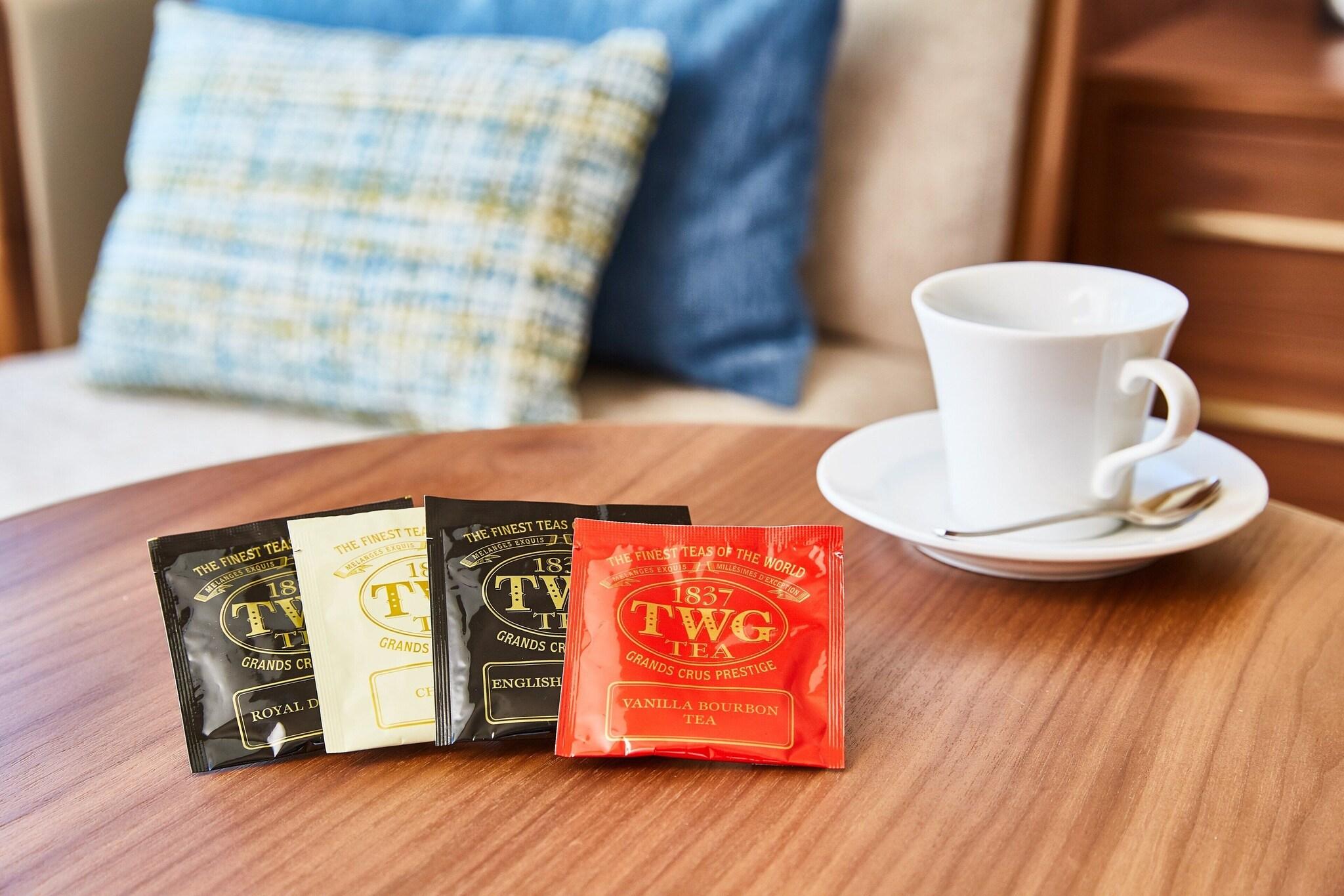 Junior Suite Club King Bed