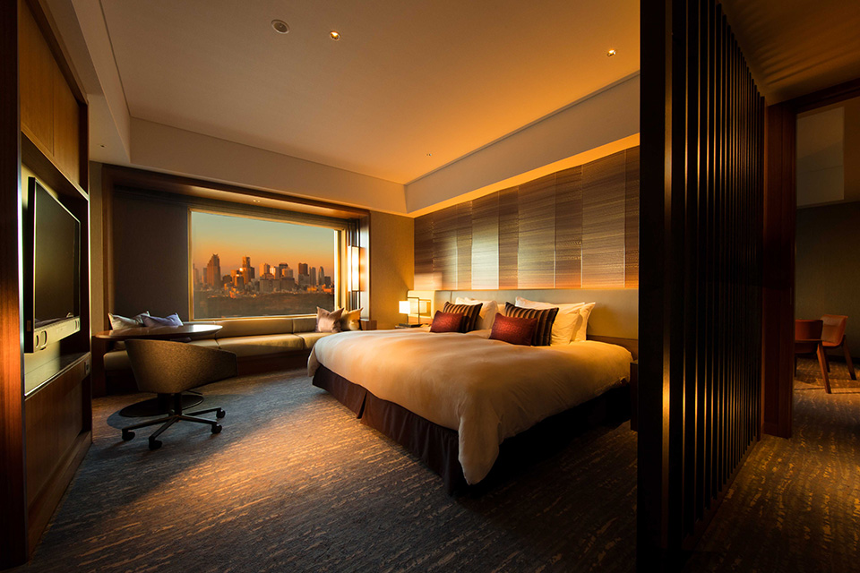 Double Single Executive