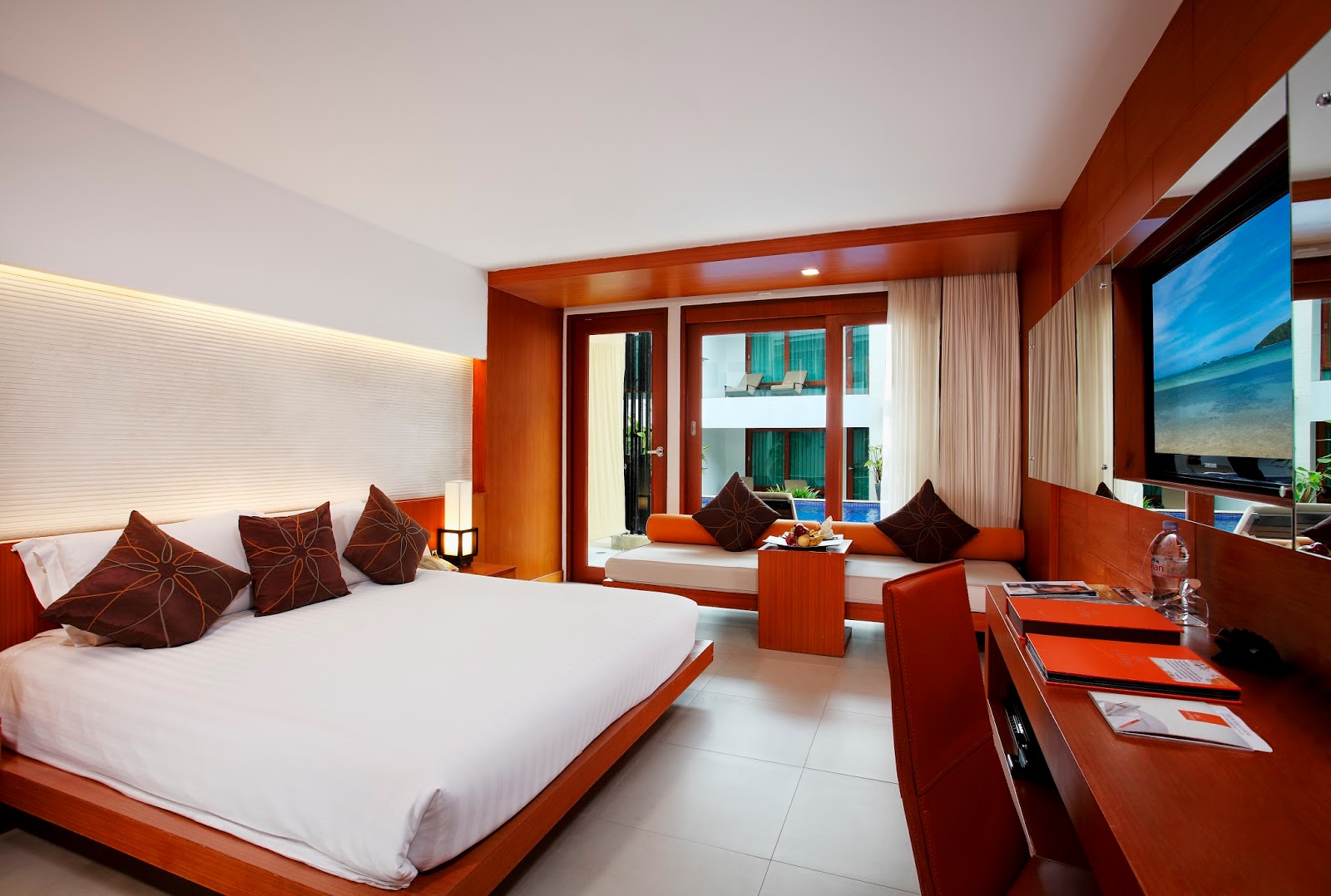 Double or Twin Deluxe Pool View