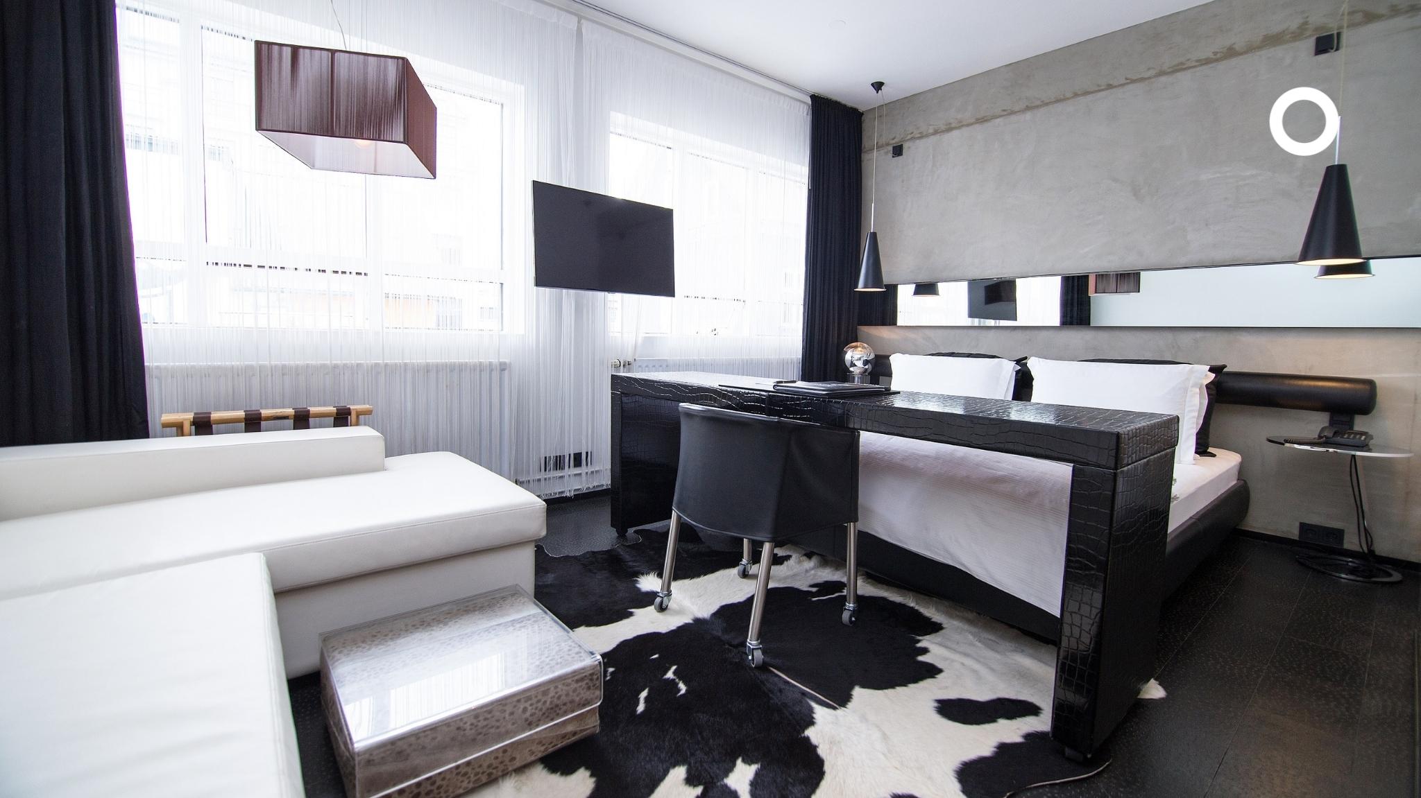 Double or Twin Deluxe