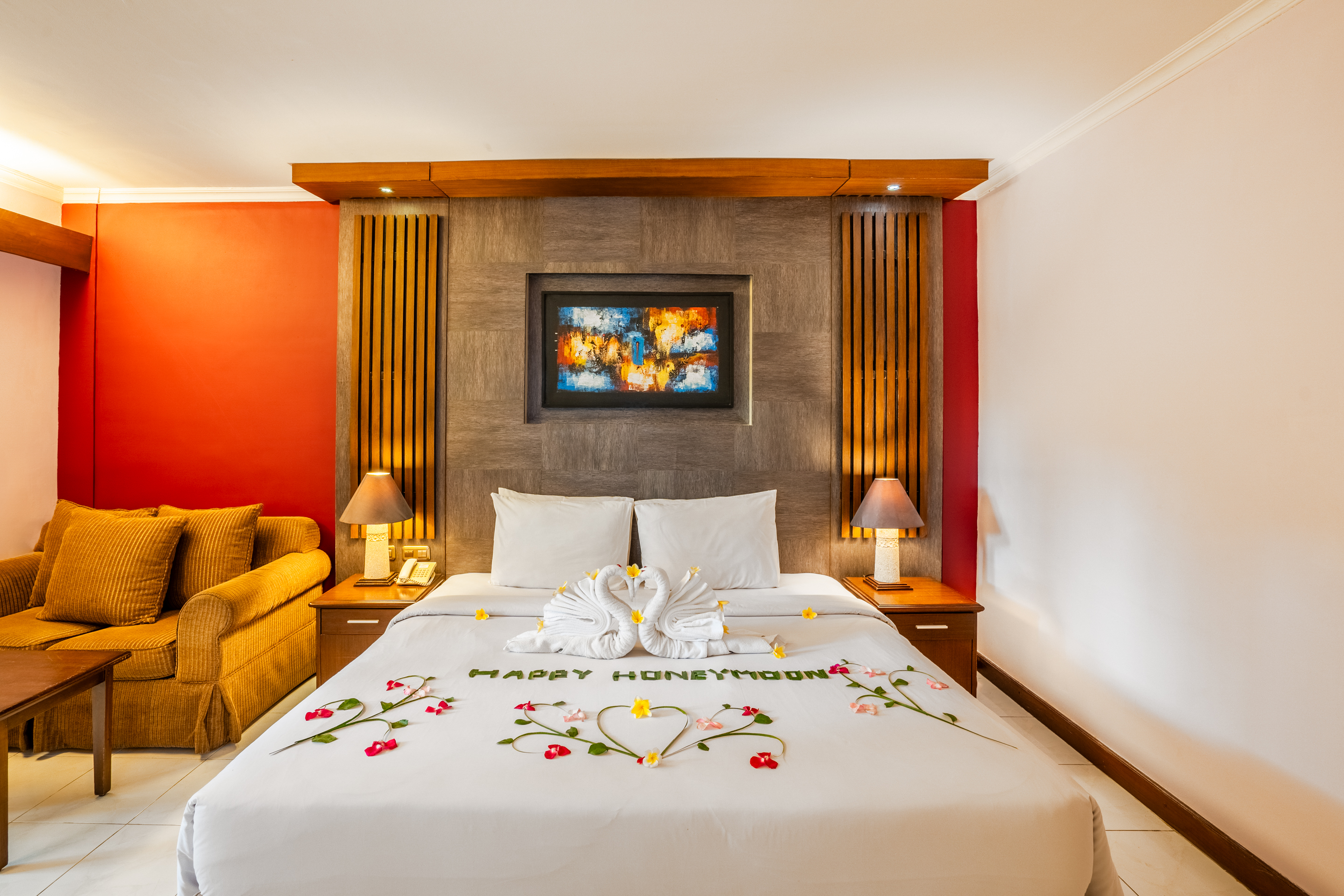 Studio King Size Bed