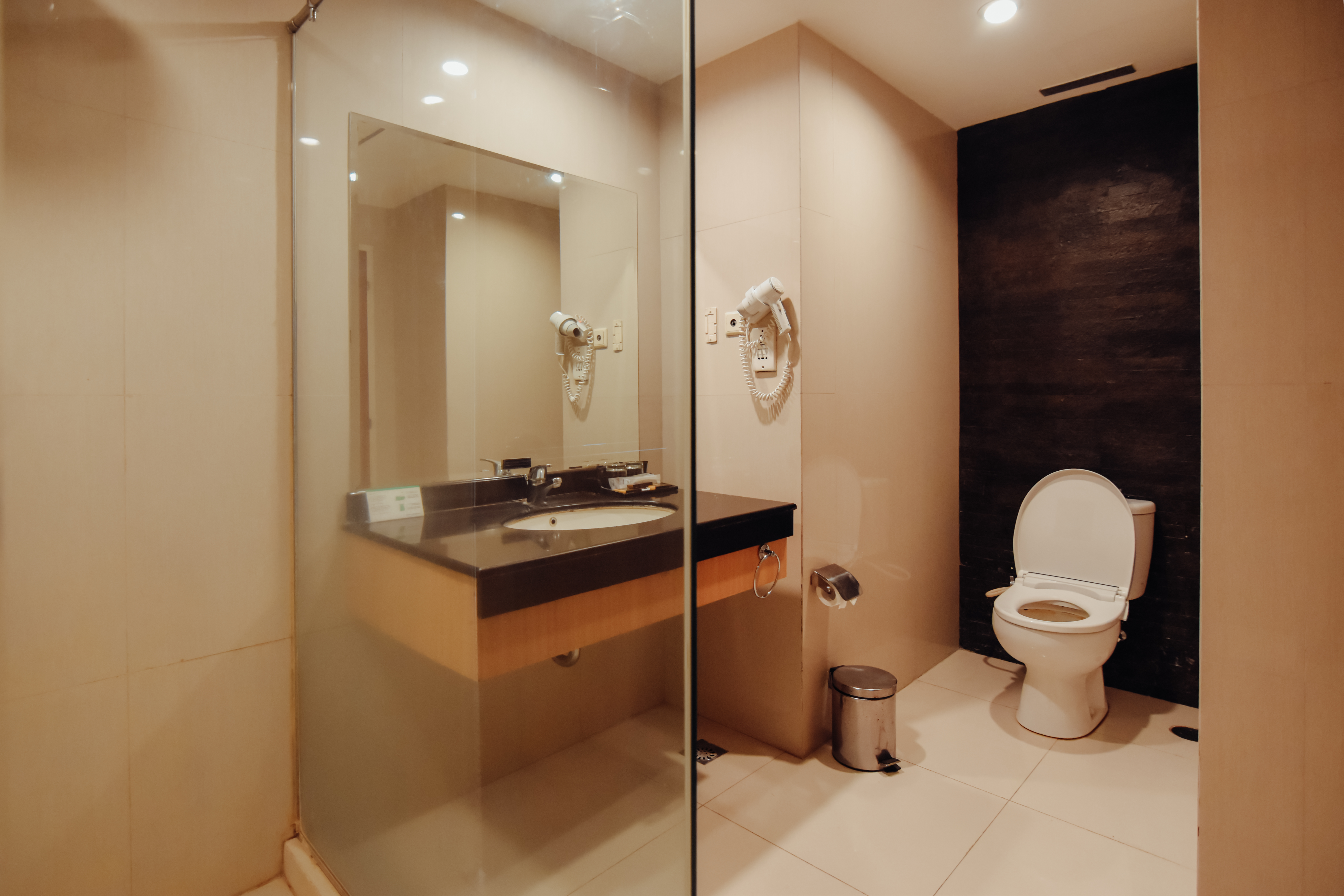 Junior Suite King Size Bed