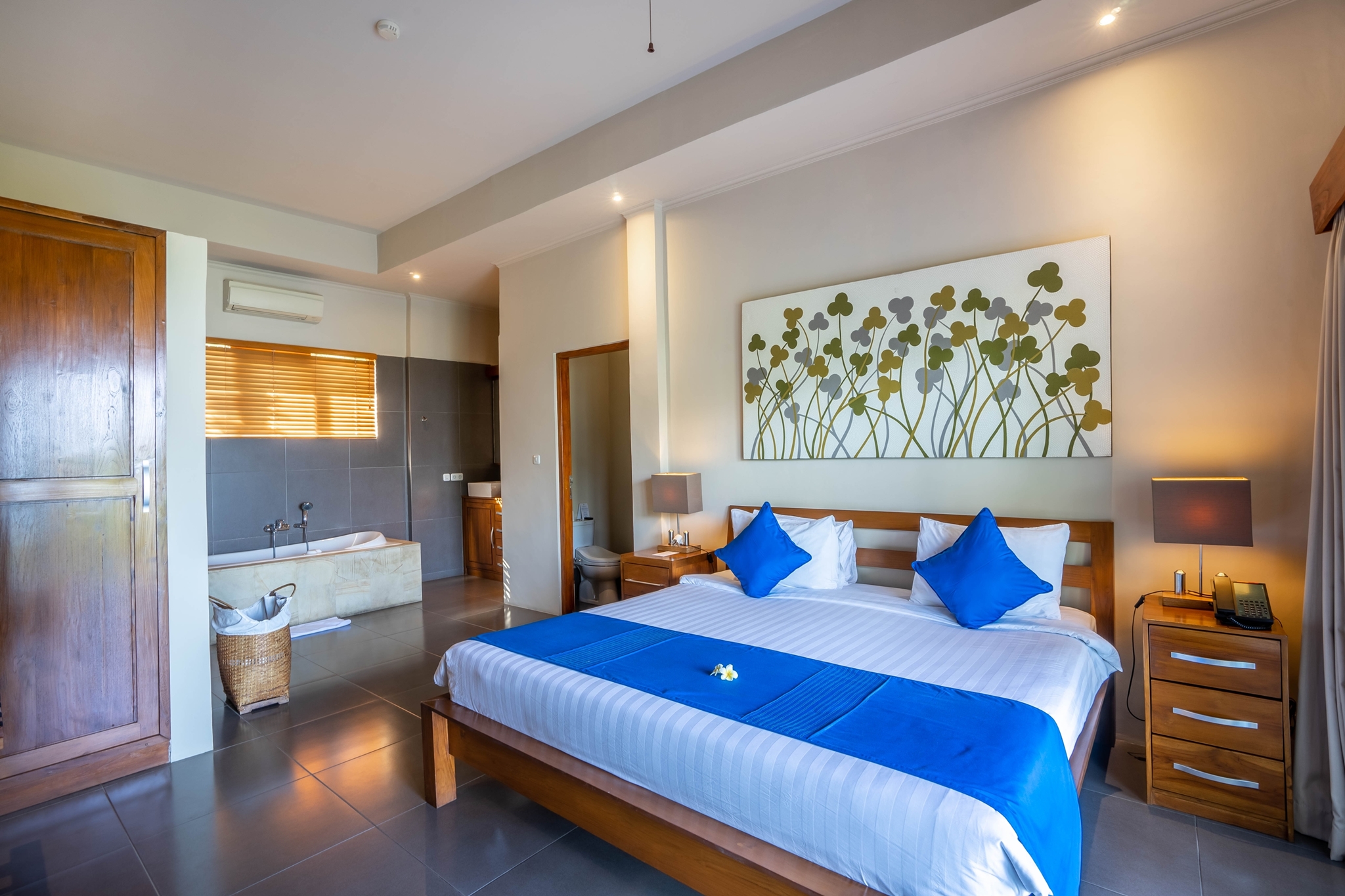 Villa Two Bedrooms with Terrace