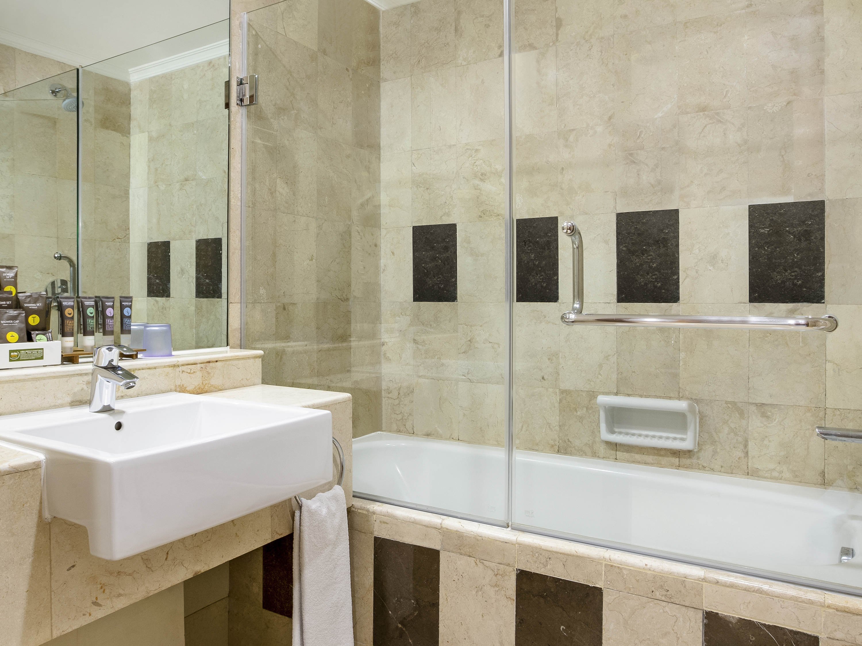 Double King Size Bed