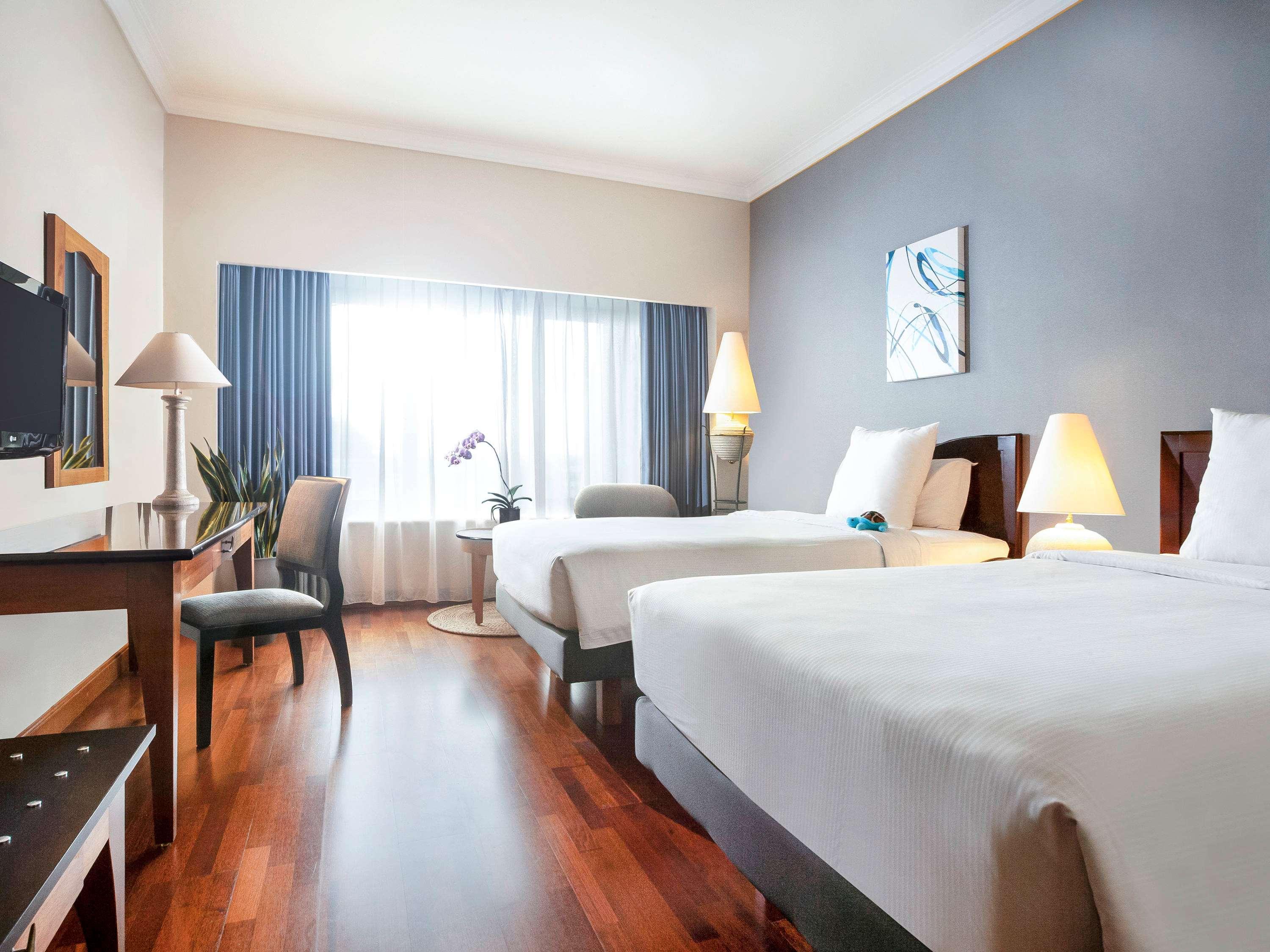 Double King Size Bed