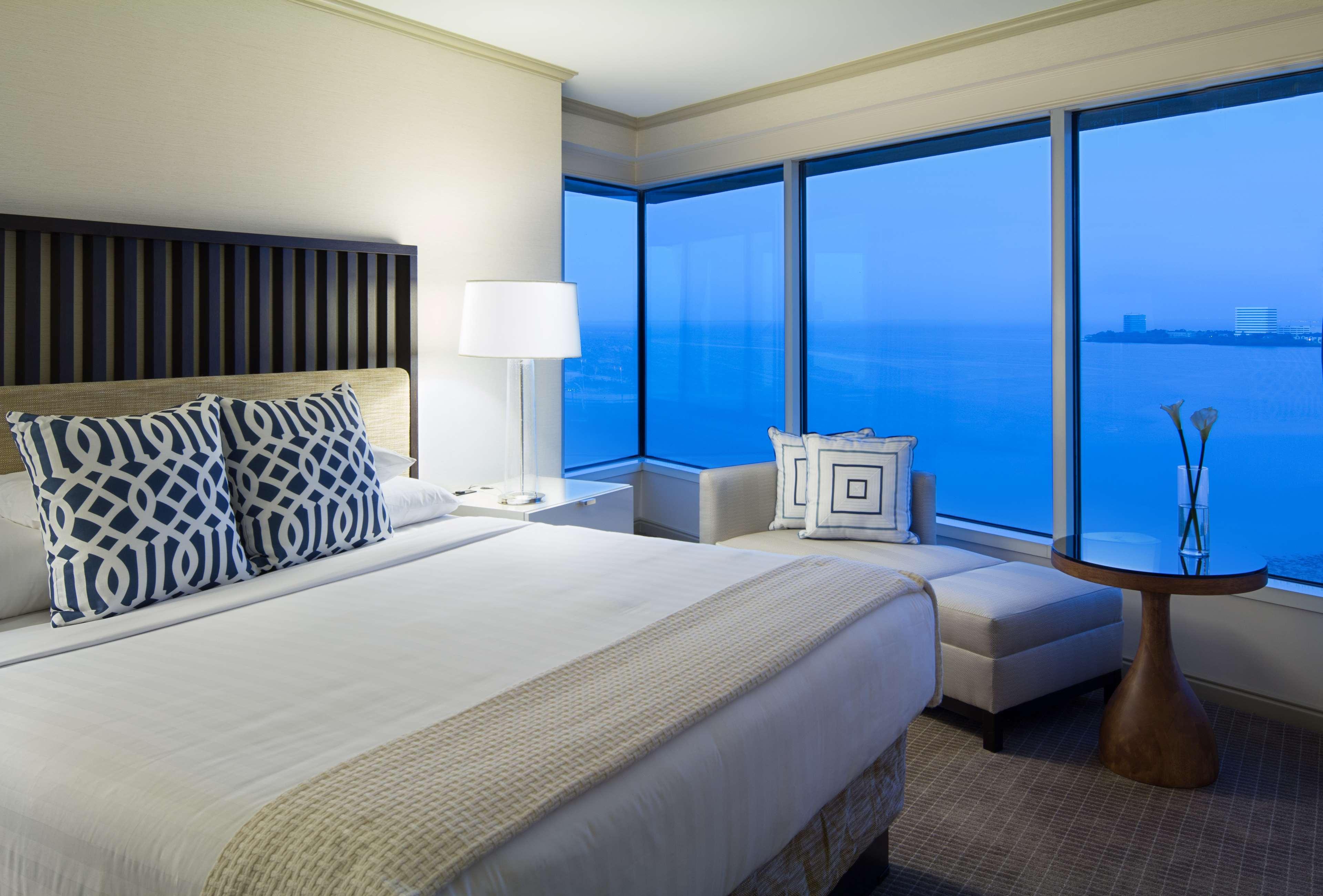 Suite Premier King Bed