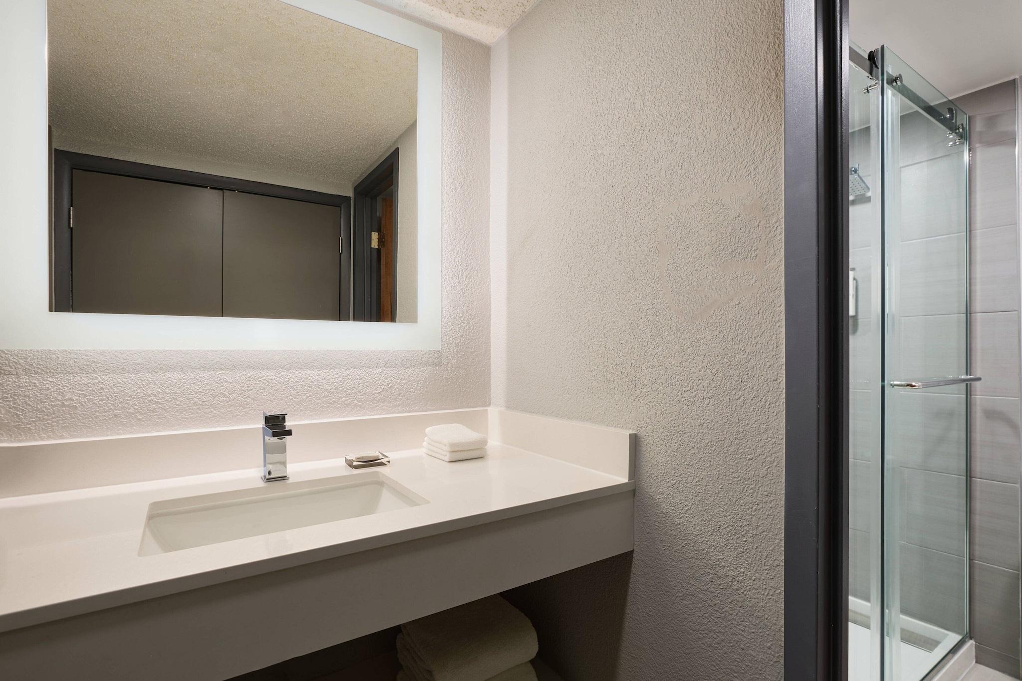 Double Accessible King Size Bed