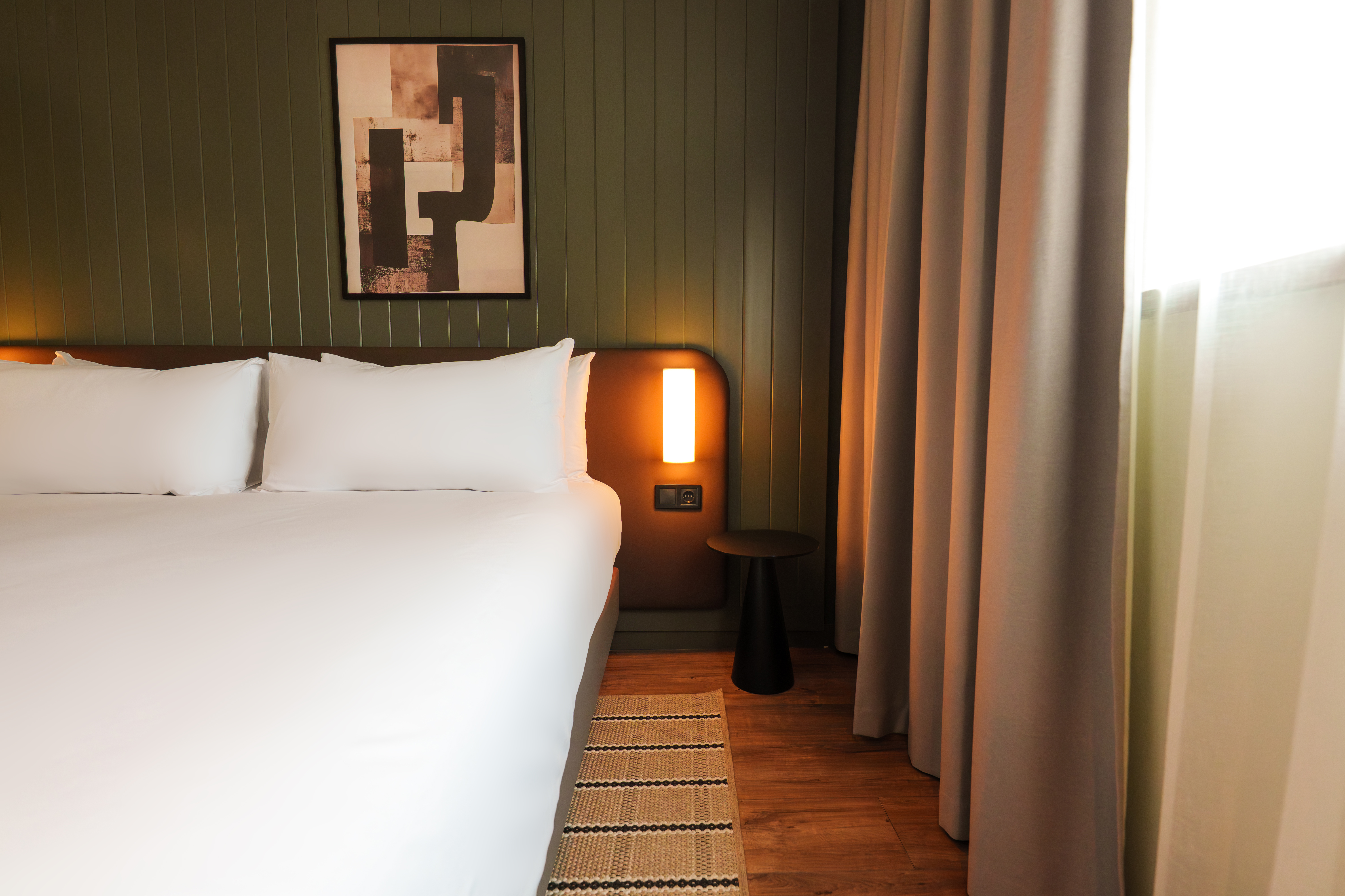 Double or Twin Standard