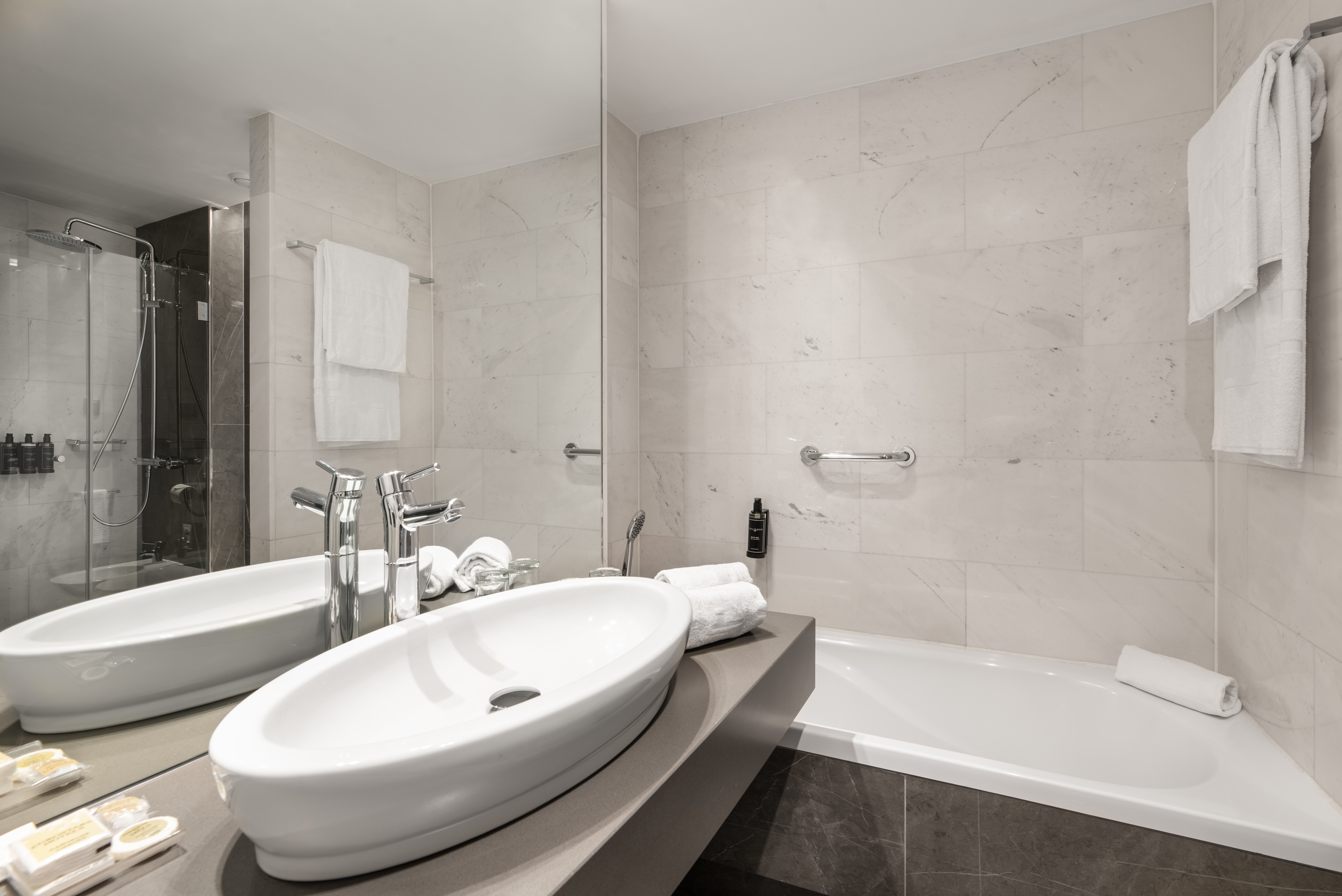 Double or Twin Deluxe