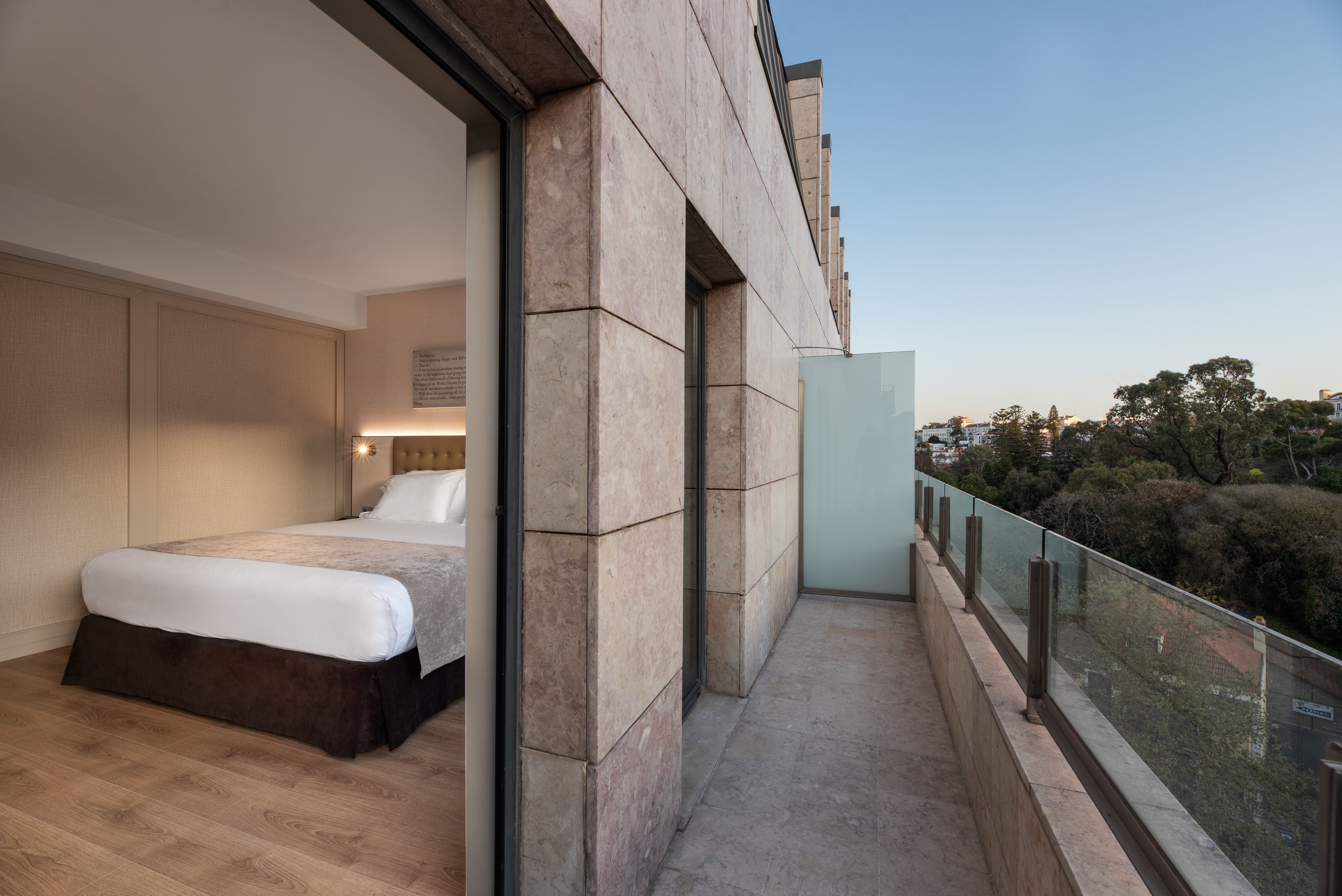 Double or Twin Deluxe