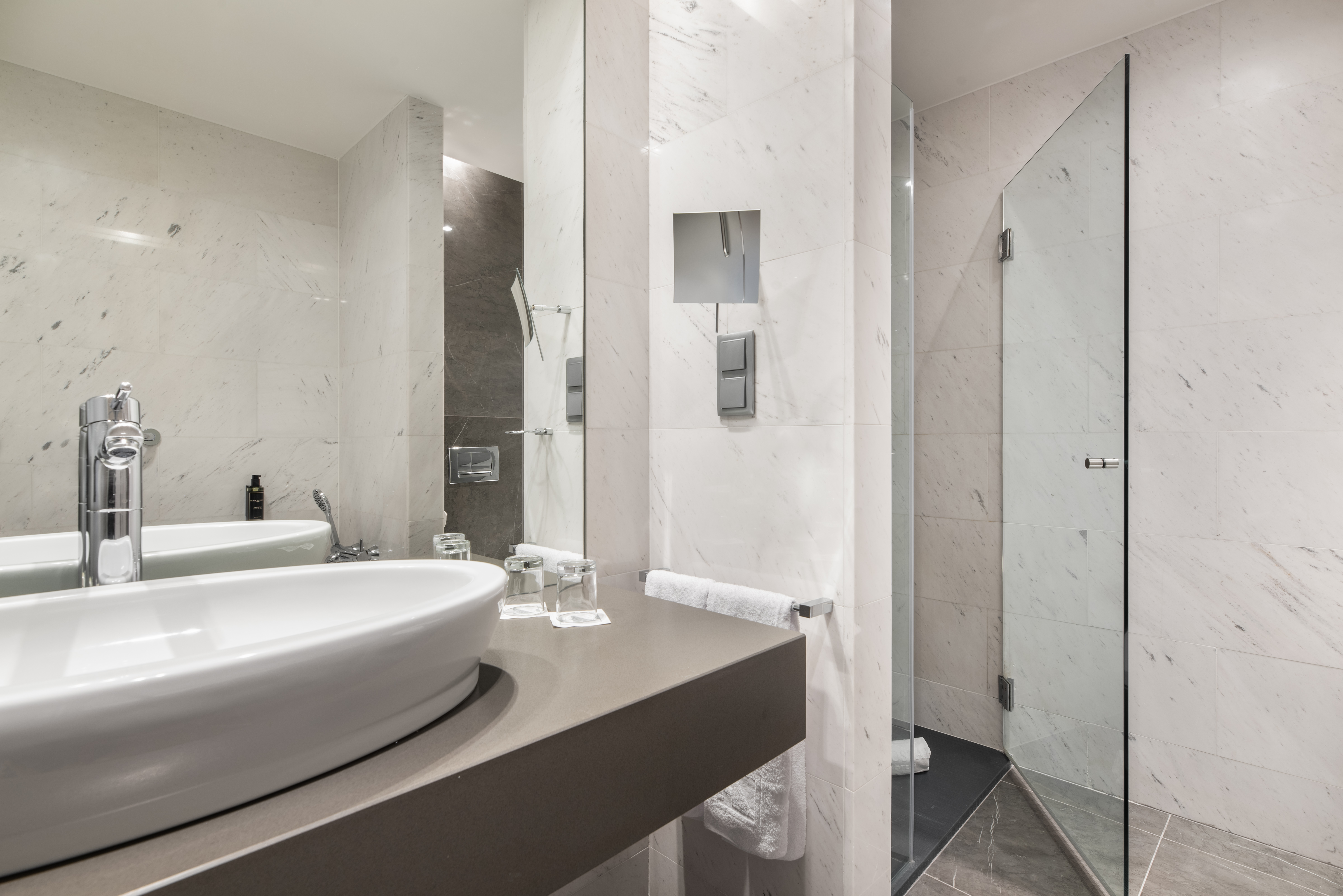 Double or Twin Deluxe