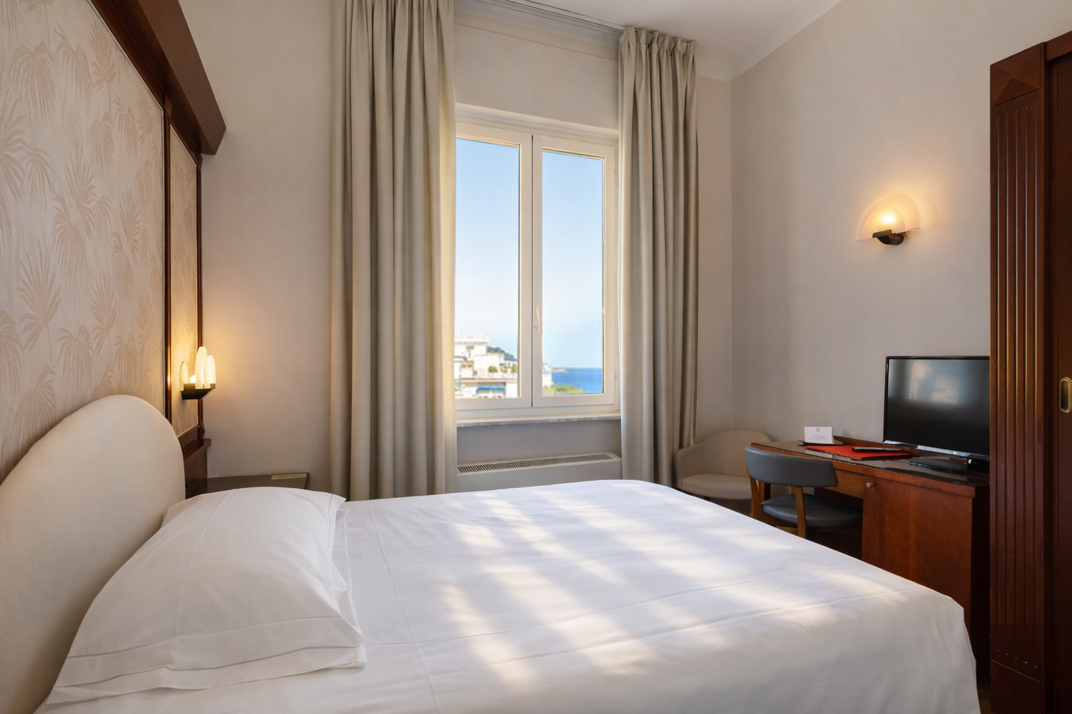 Double or Twin Classic Sea View