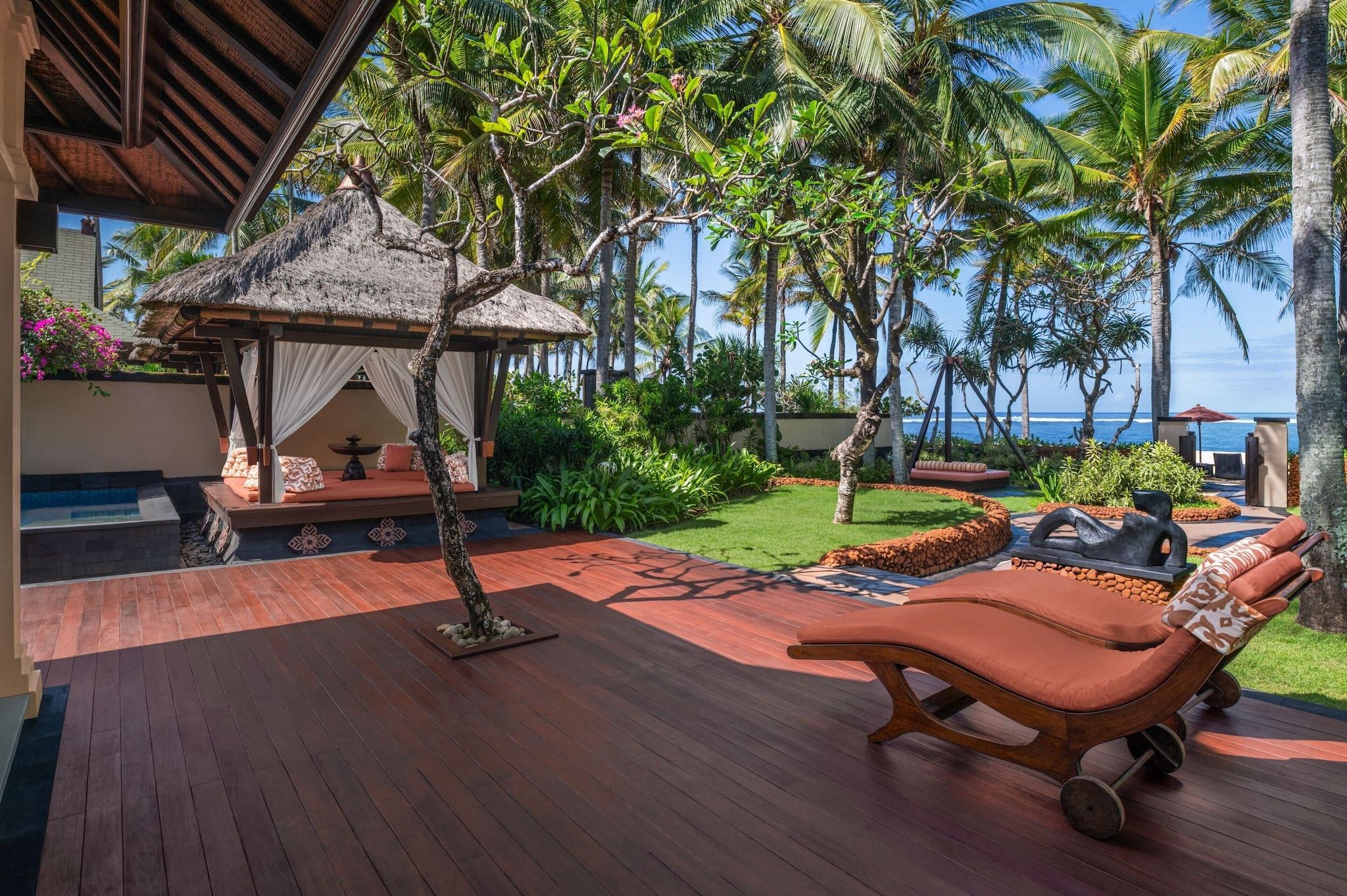 Villa Ocean View King Bed