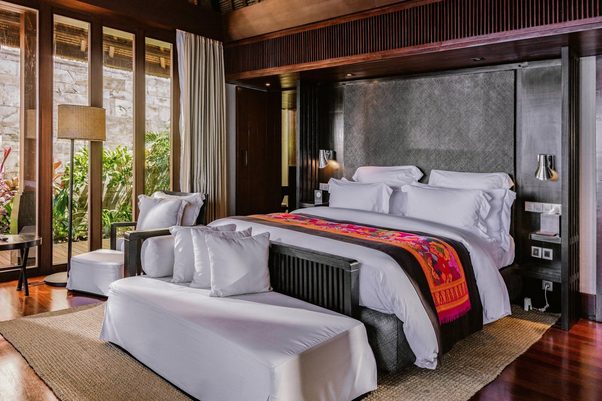 Villa Ocean View King Bed