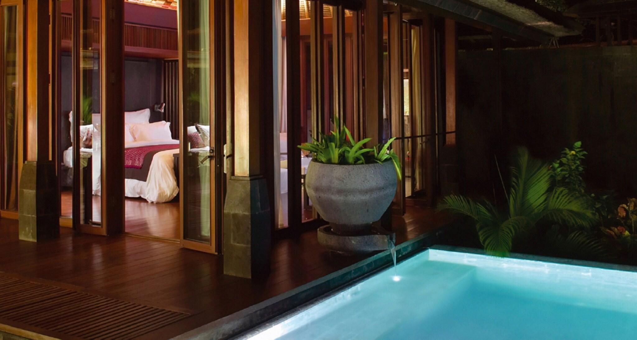 Villa Ocean View King Bed