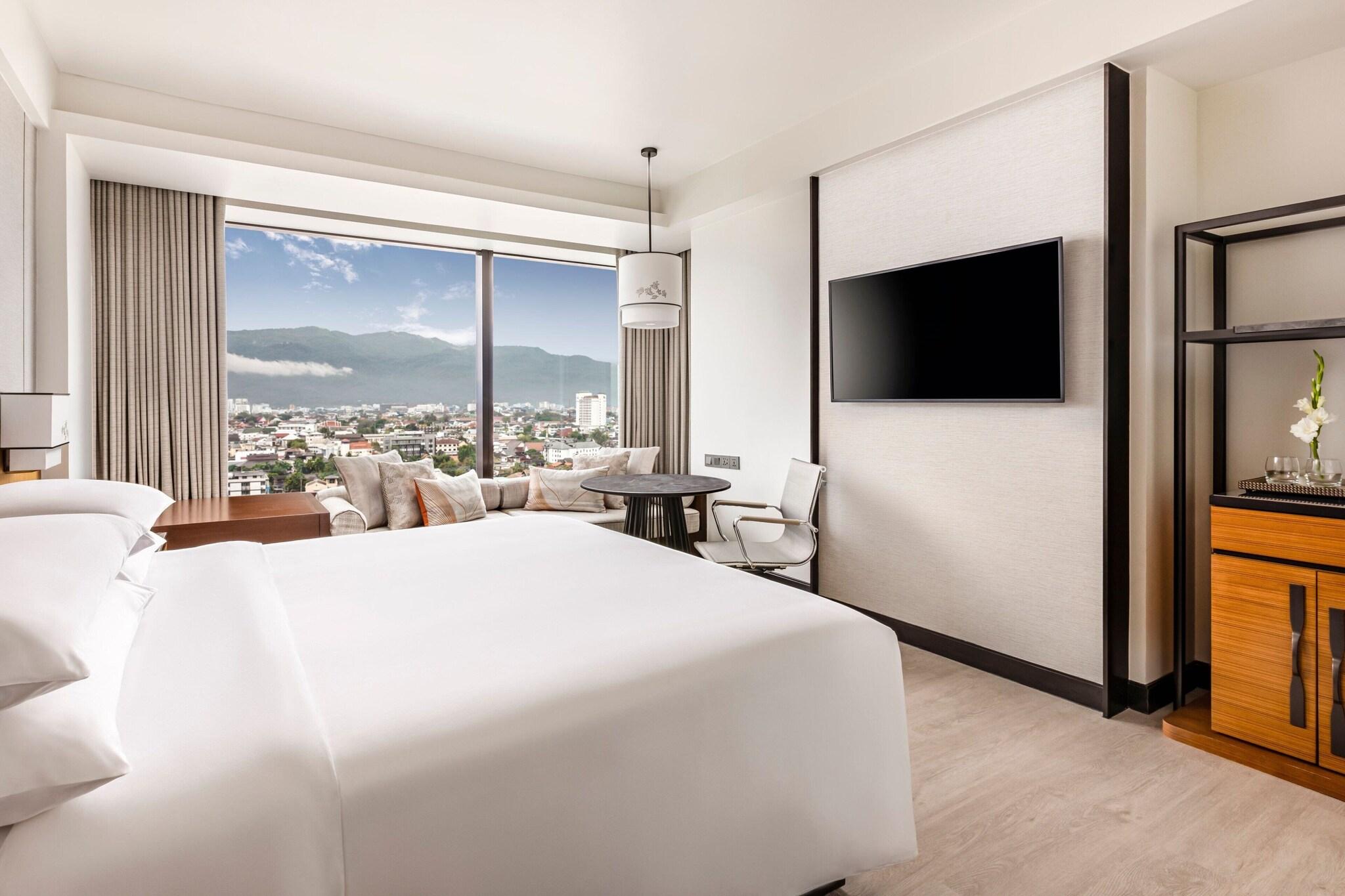 Double King Size Bed