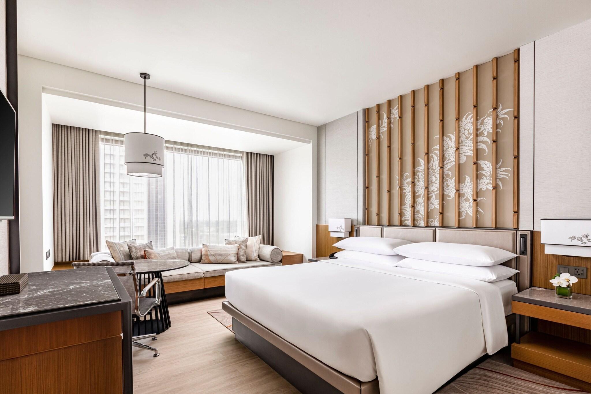 Double King Size Bed