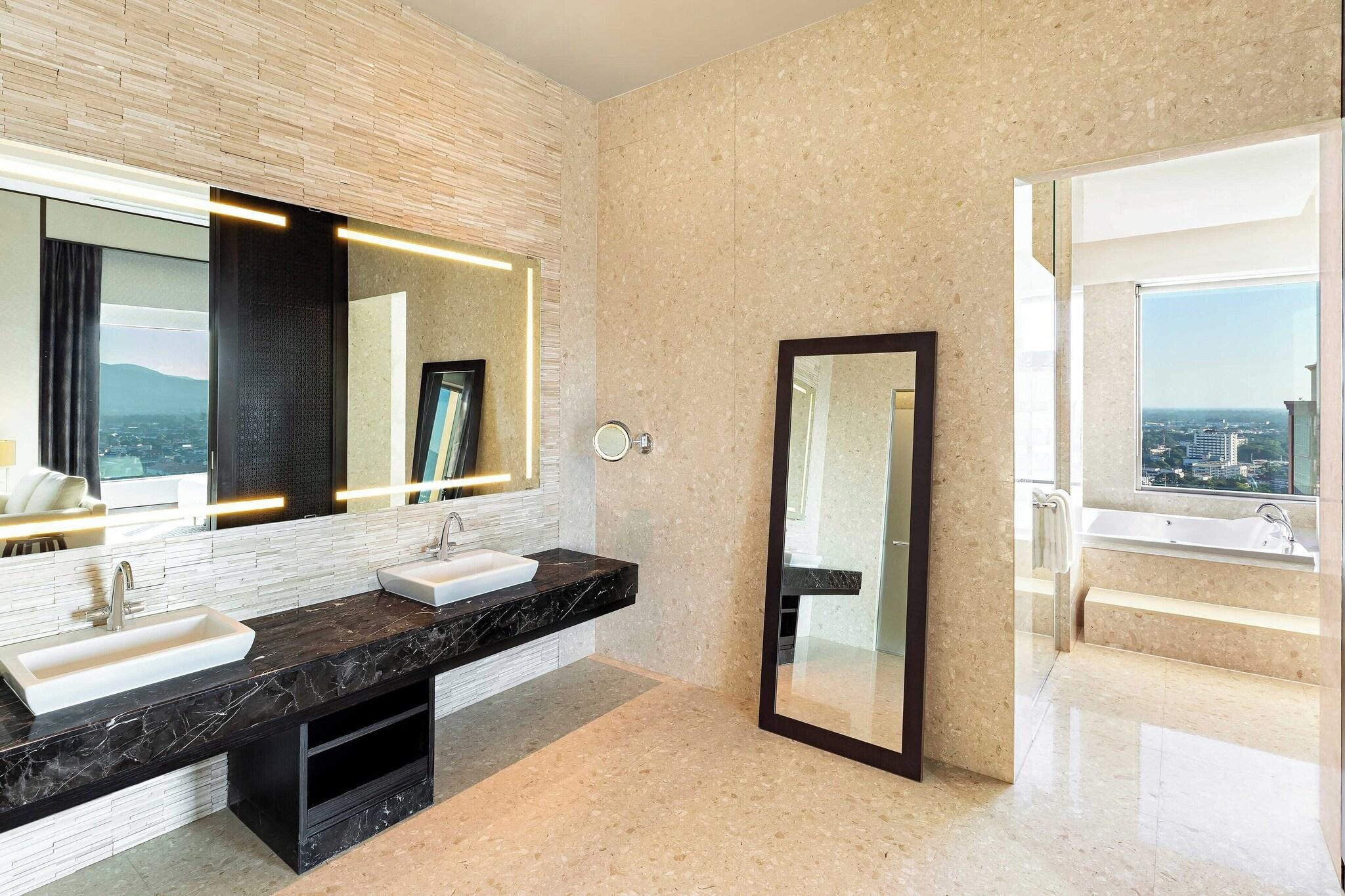 Suite Two Double Beds Non Smoking