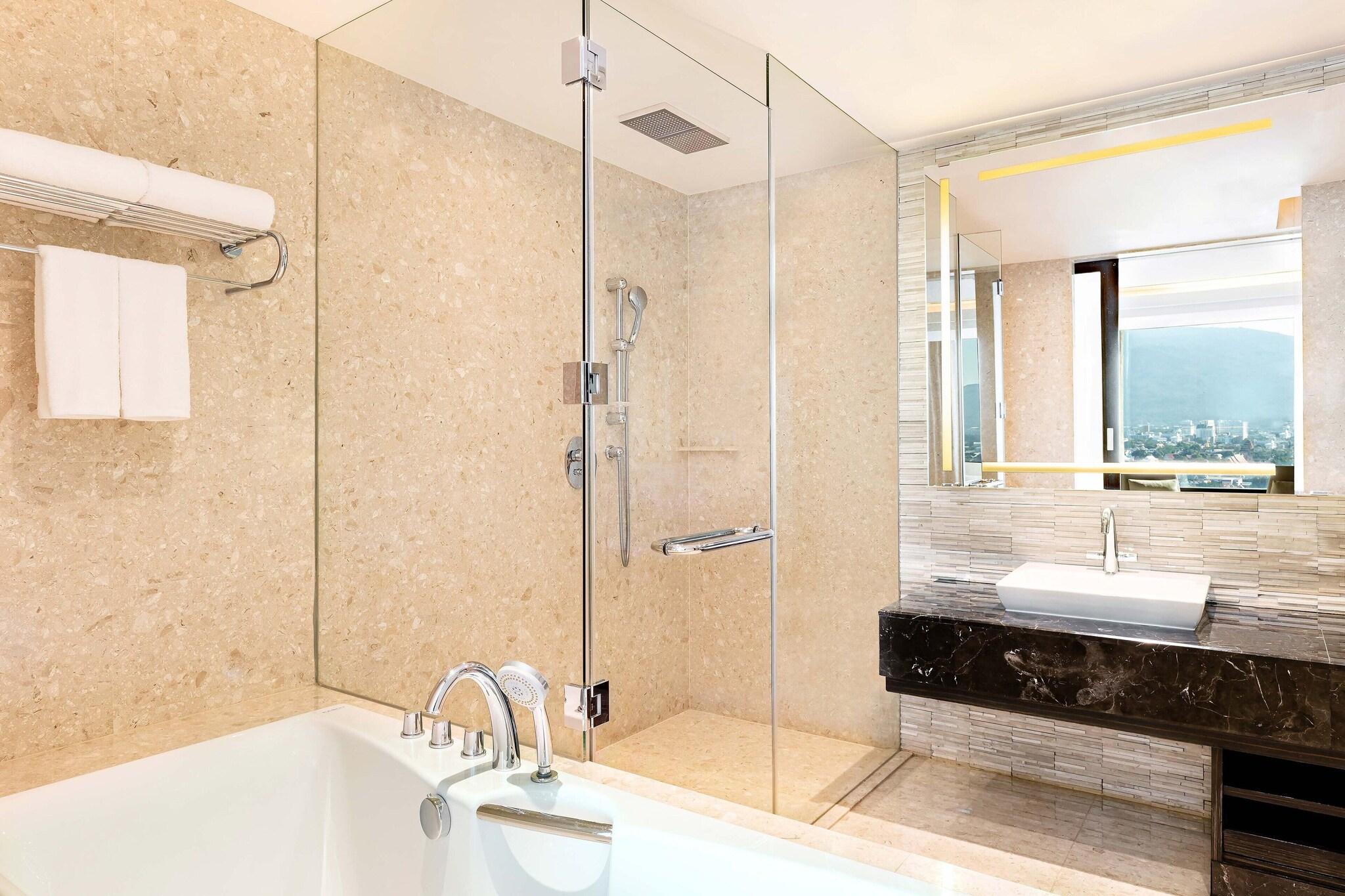 Suite Two Double Beds Non Smoking