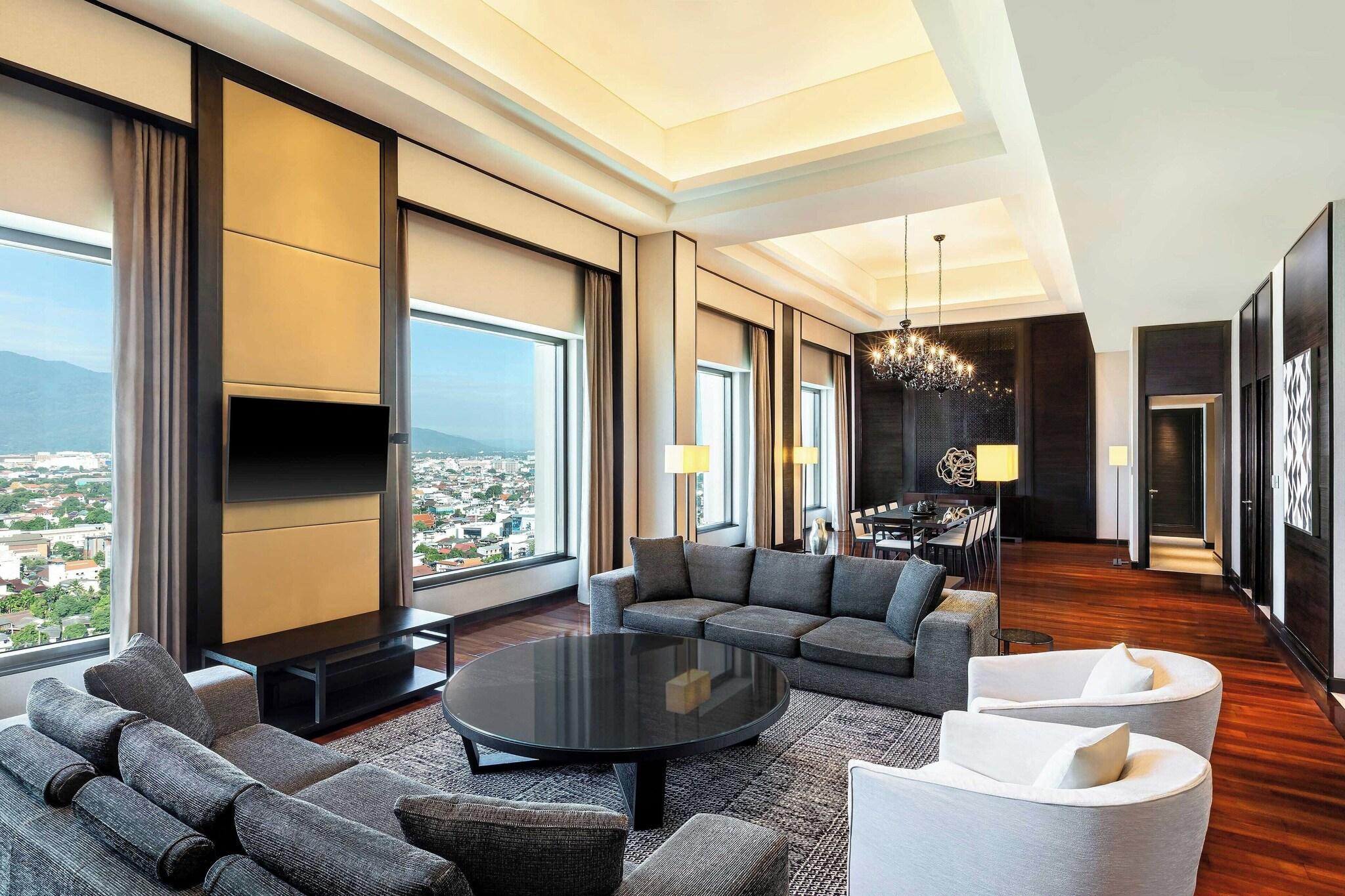 Suite Two Double Beds Non Smoking