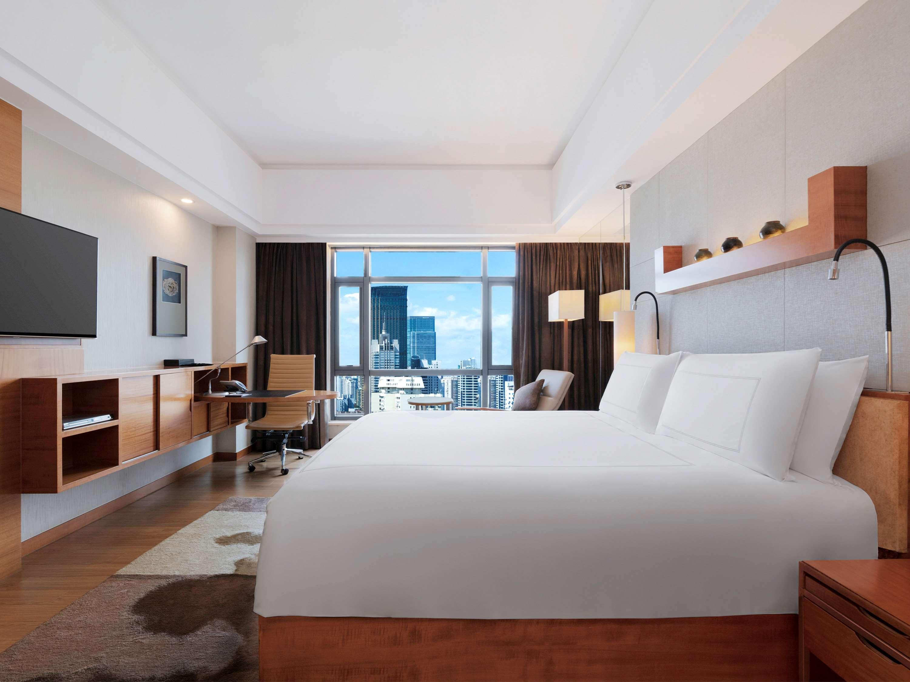 Room Executive King Bed