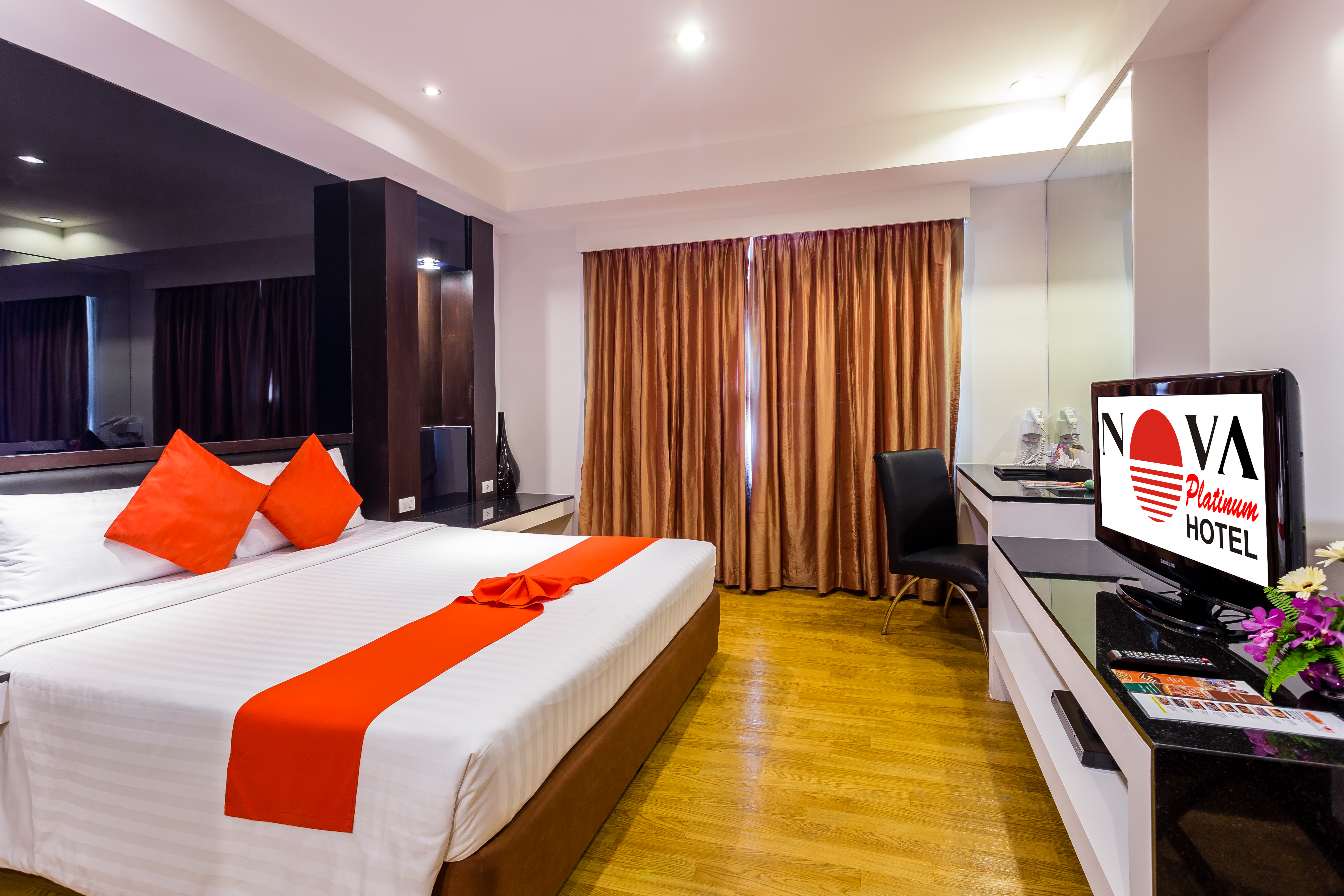 Double or Twin Deluxe