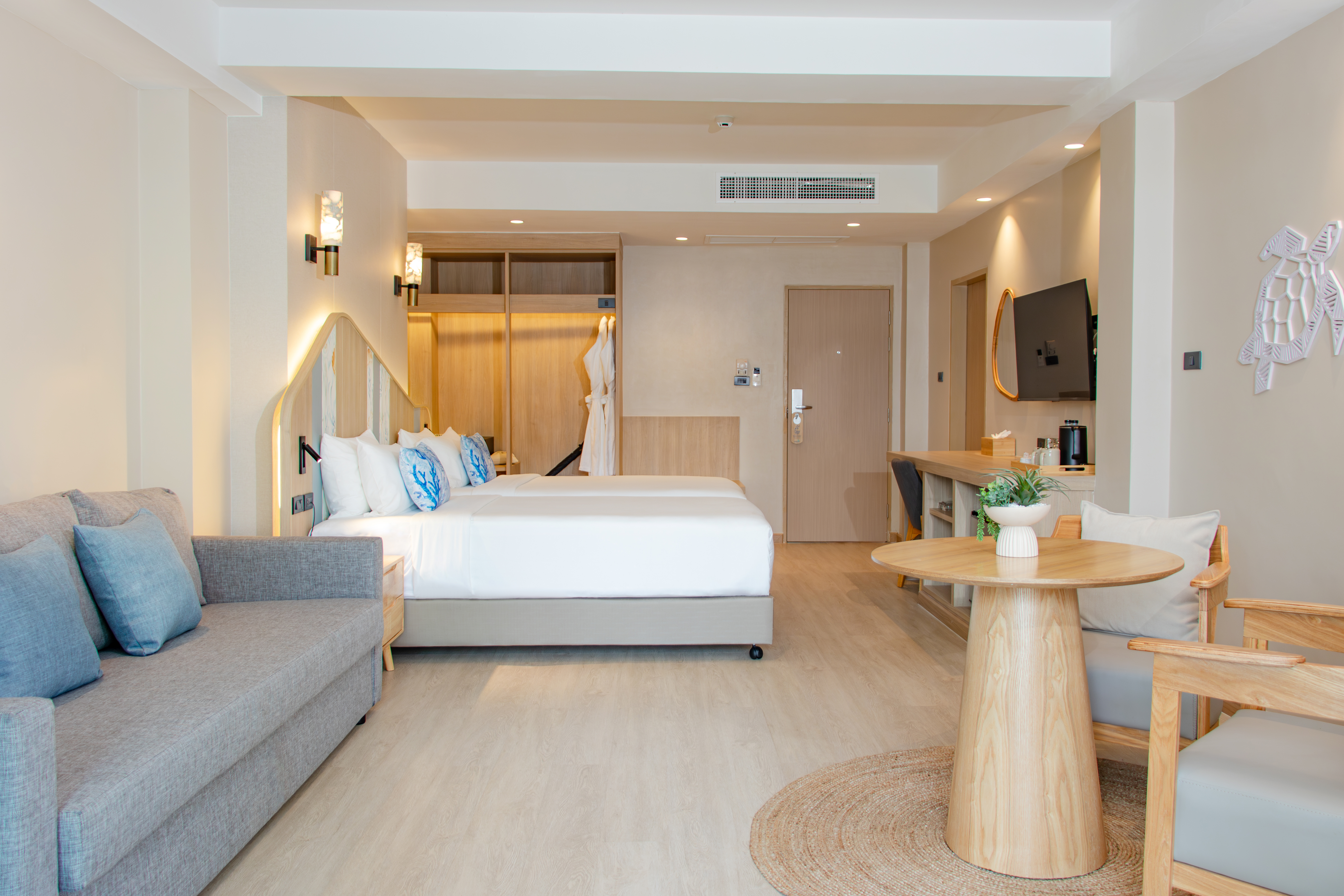 Double or Twin Deluxe