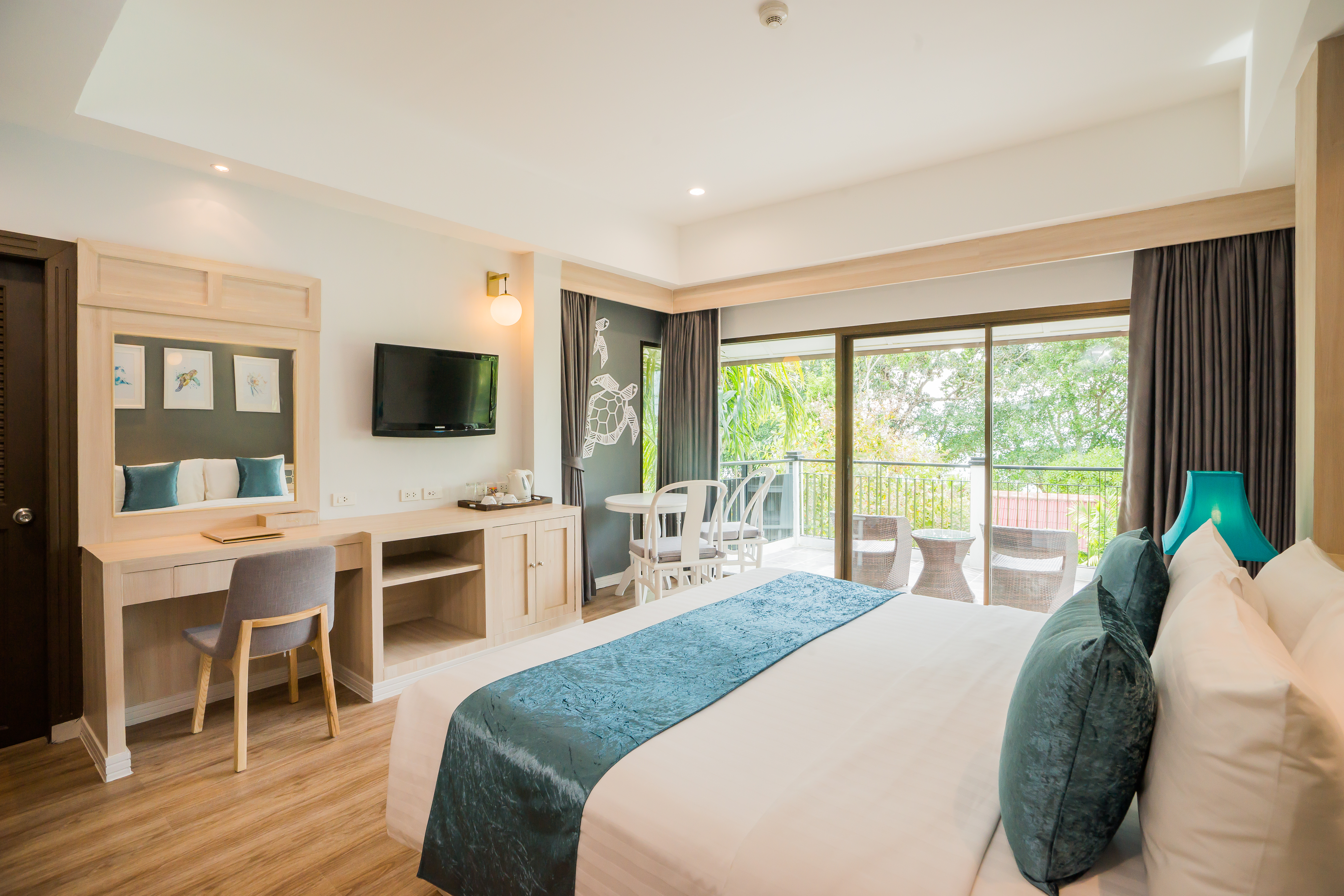 Double or Twin Standard