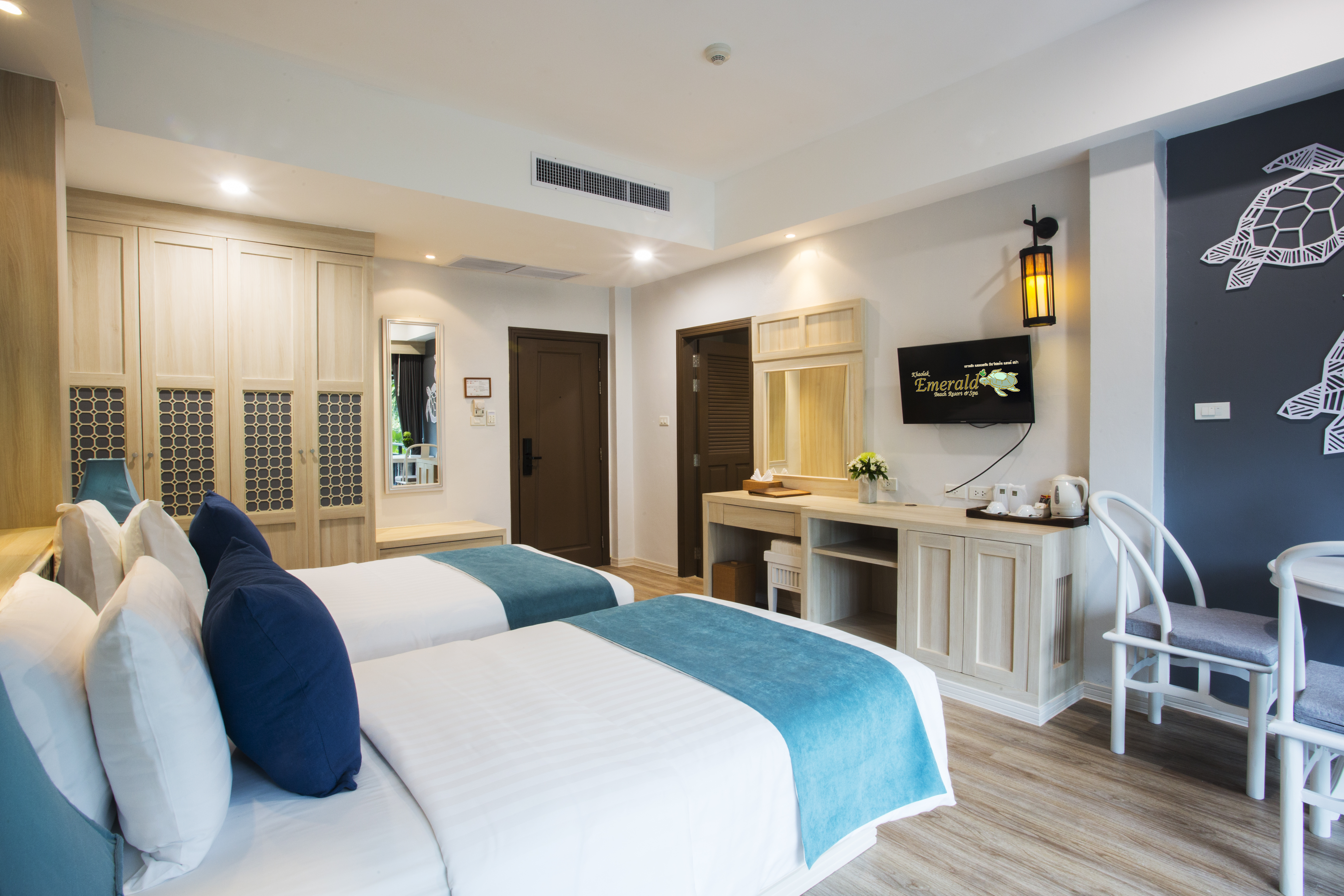 Double or Twin Standard