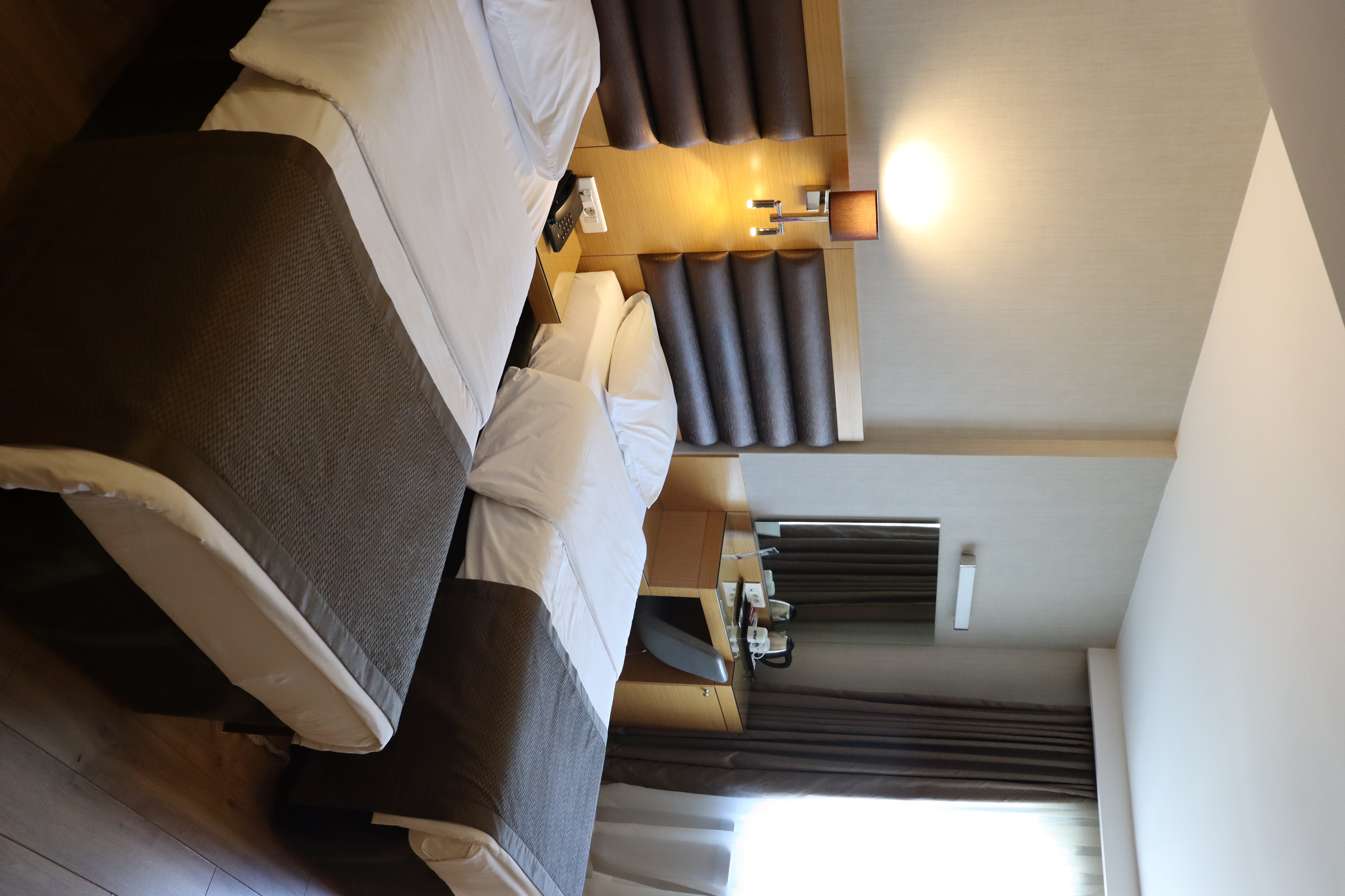 Family Room Connecting Room