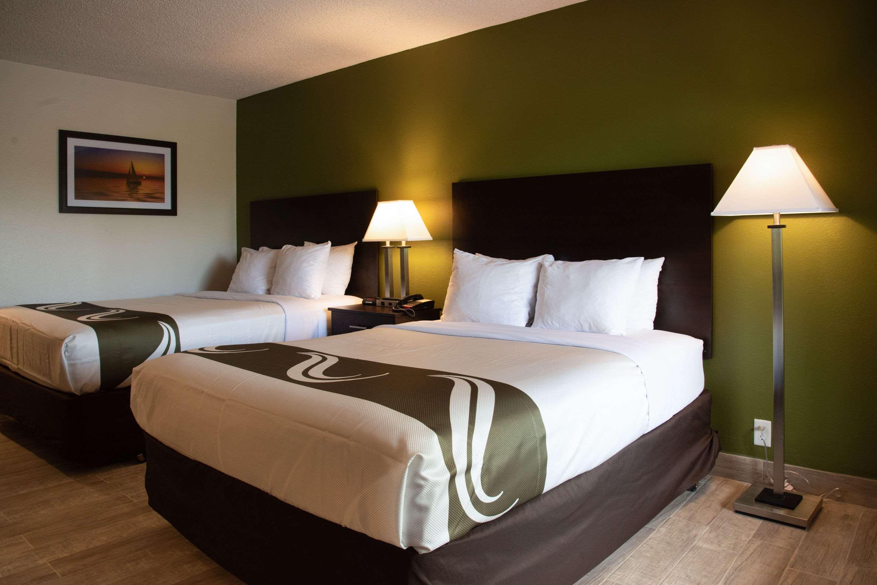 Double Two Queen Beds Non Smoking