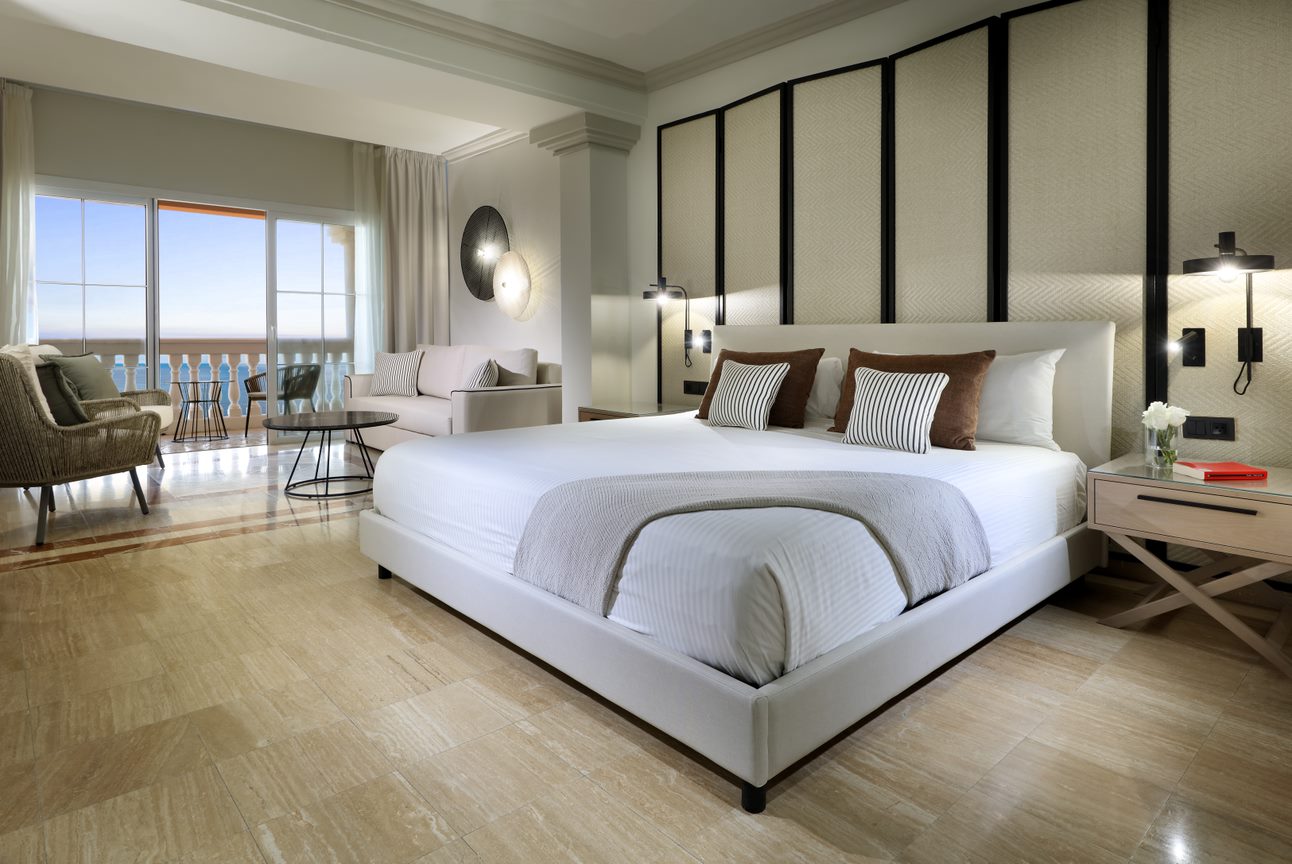 Junior Suite Ocean Front