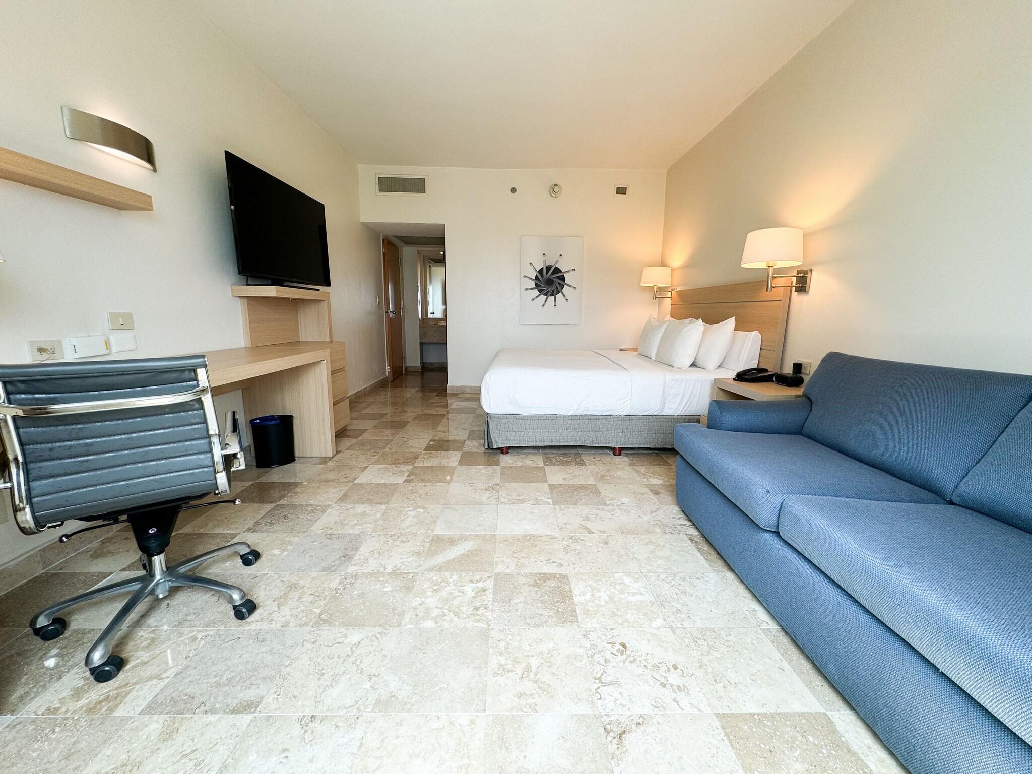 Junior Suite King Size Bed