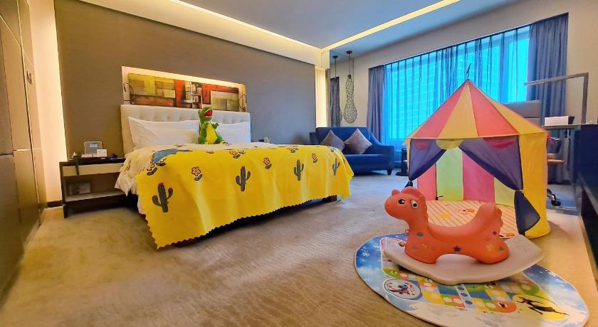 Family Room Standard