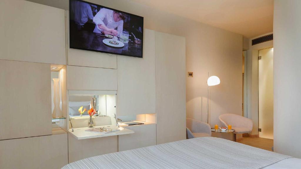 Double Single Deluxe