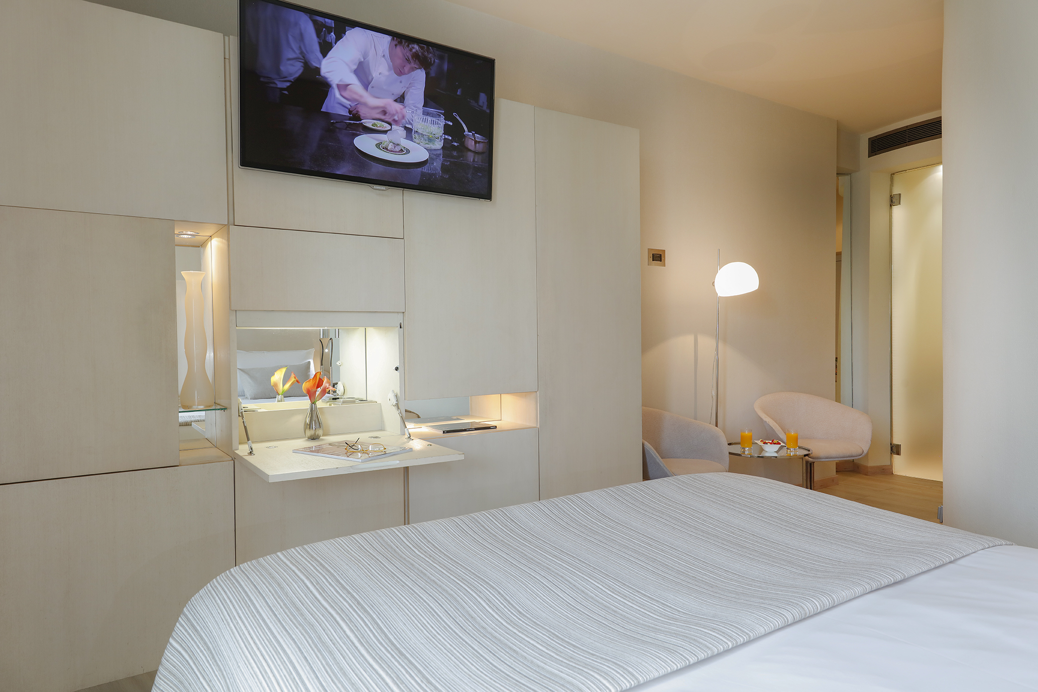 Double or Twin Standard