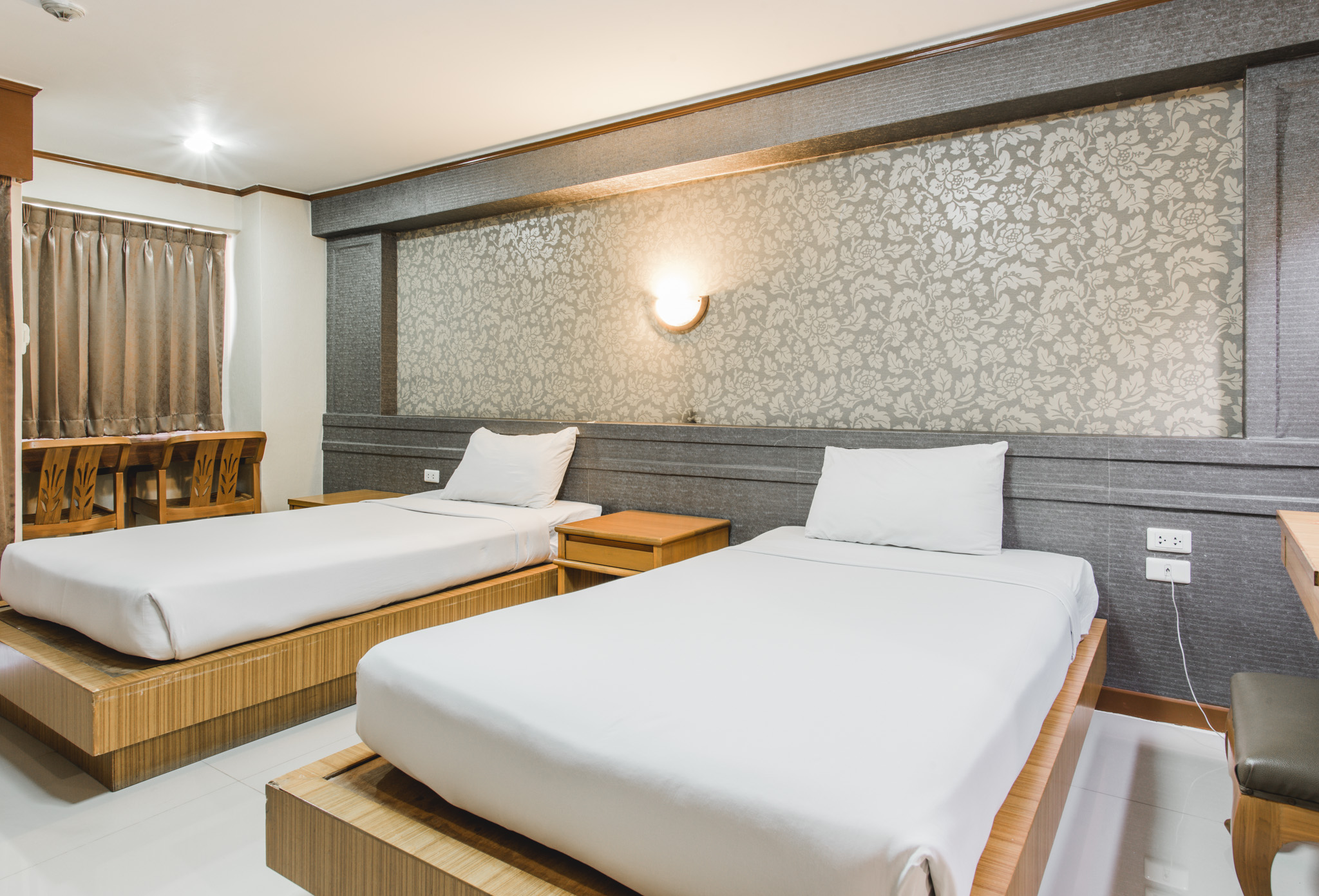 Double or Twin Standard