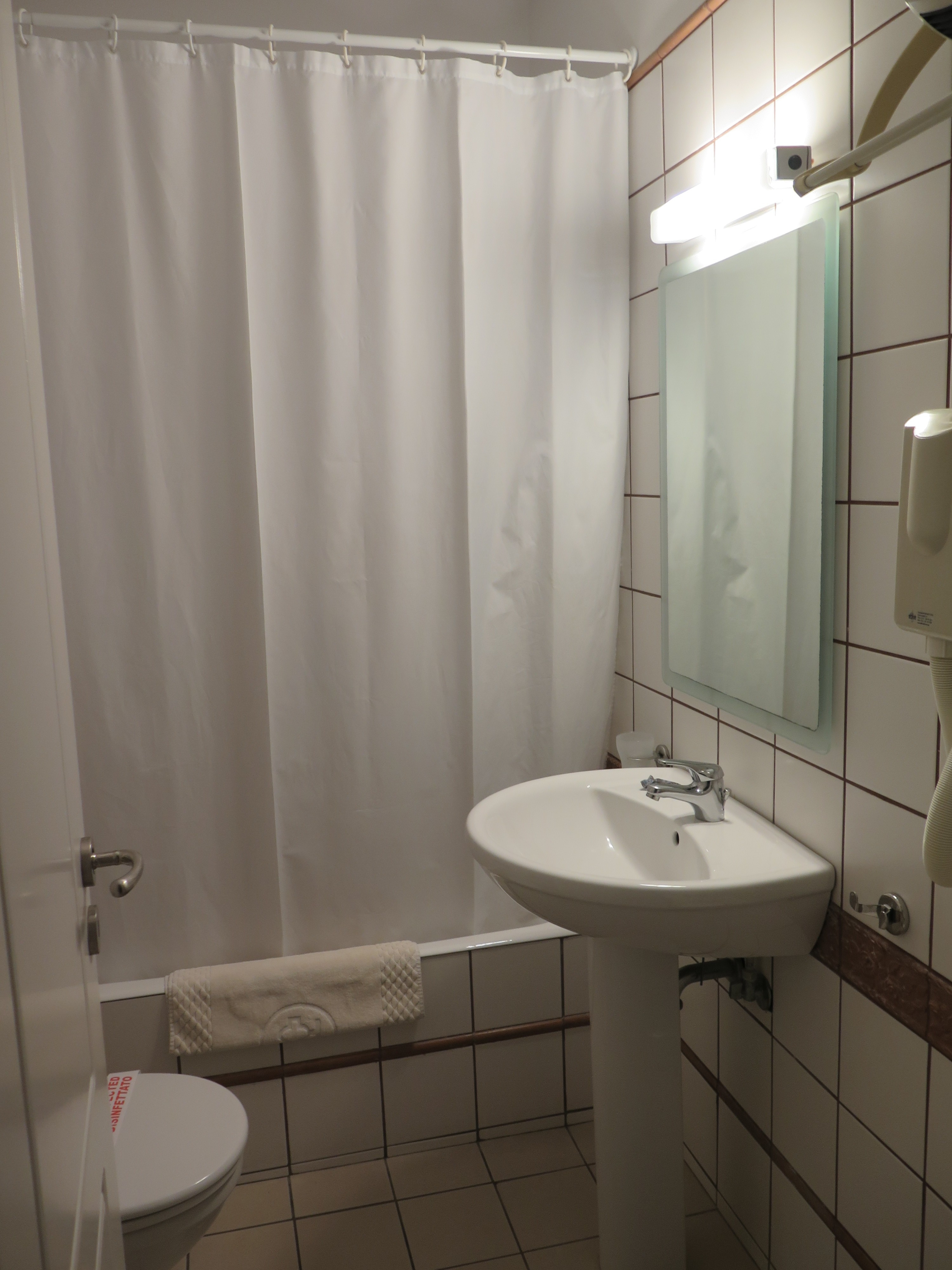 Apartment Capacity 3