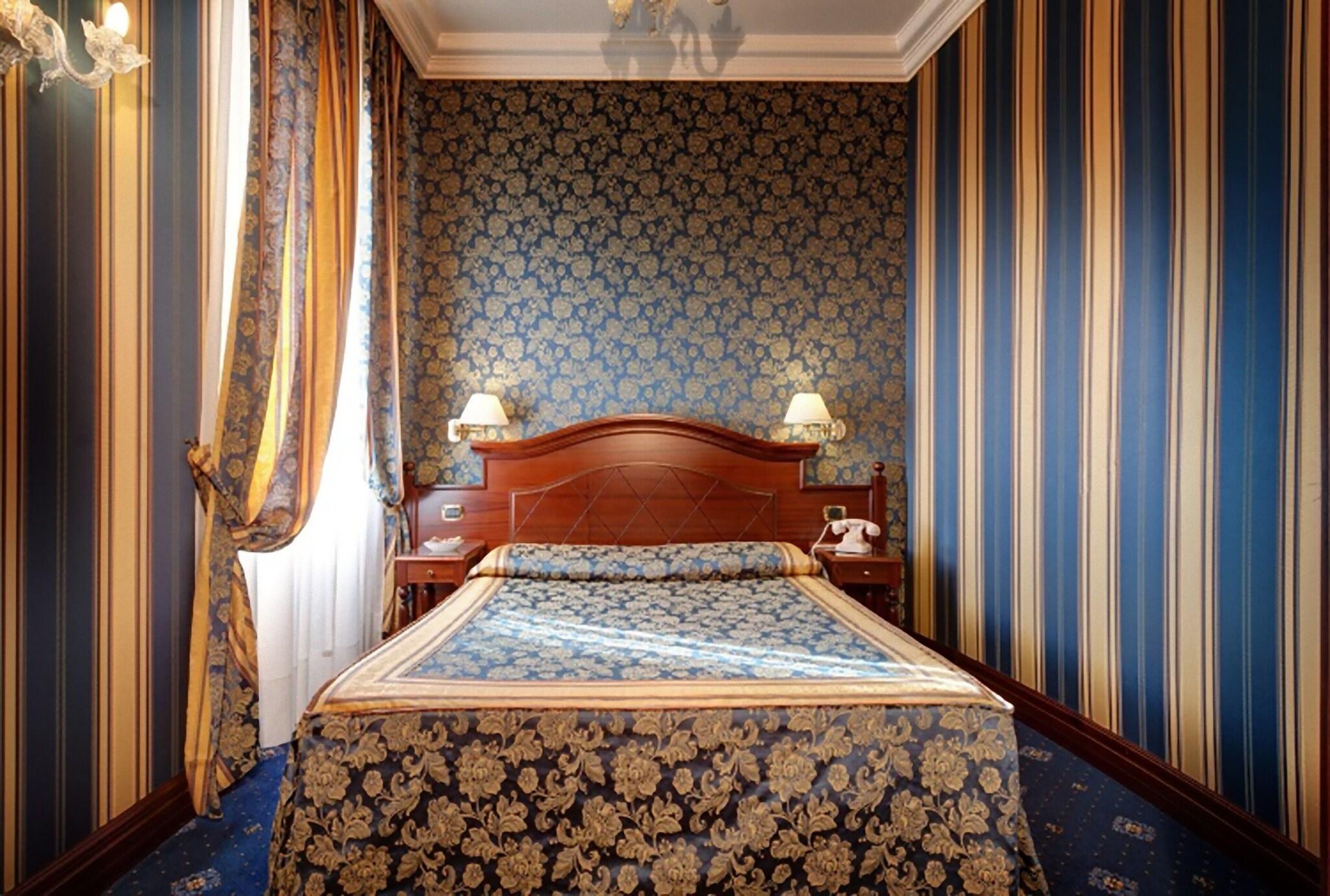 Suite with Double Bed