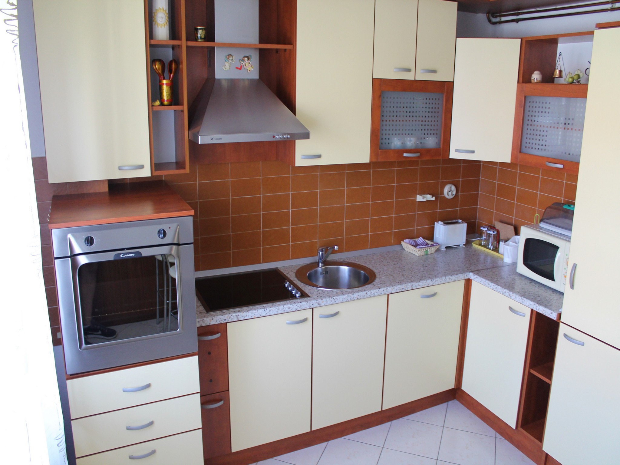 Apartment Capacity 6 Two Bedrooms