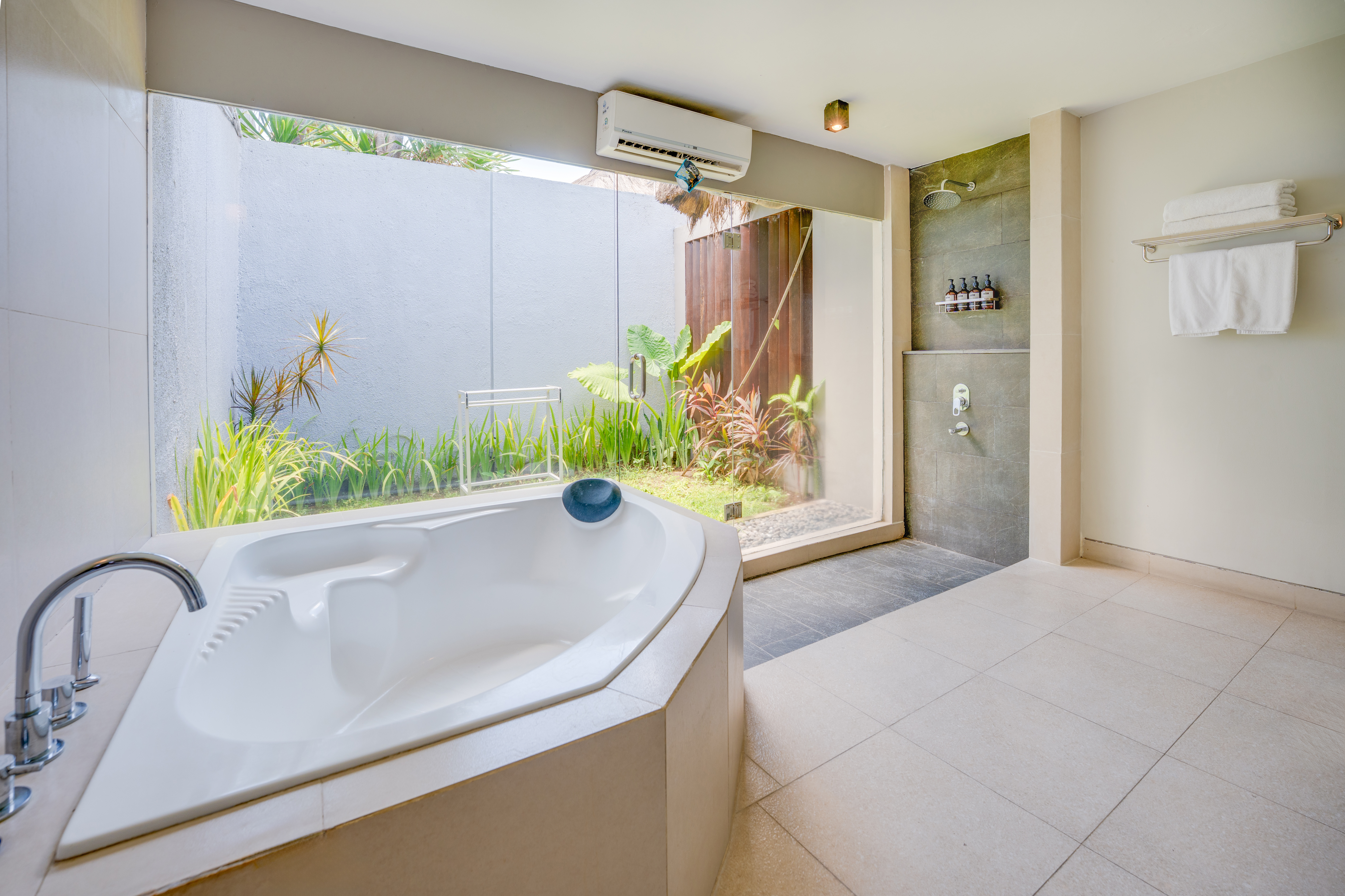 Villa Pool View Two Bedrooms